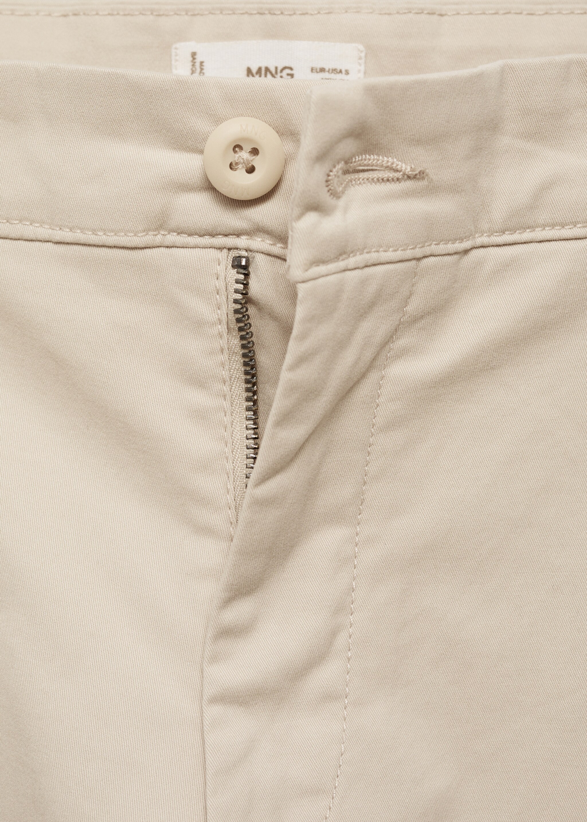 Chinohose aus Baumwolle - Detail des Artikels 8, Eisgrau. Ref: 77011511-00.