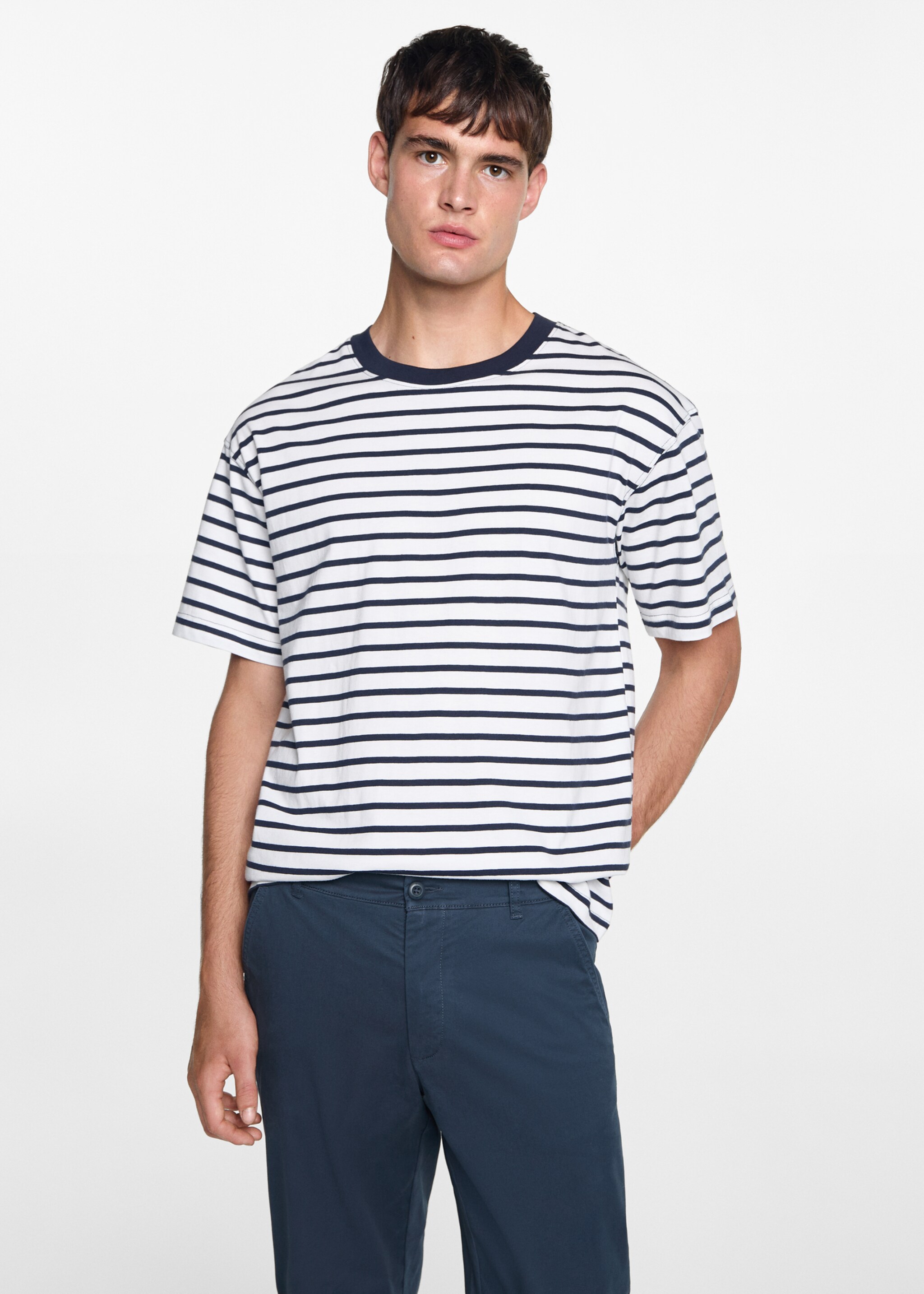 Chinohose aus Baumwolle - Mittlere Ansicht, Dunkles Marineblau. Ref: 77011511-00.