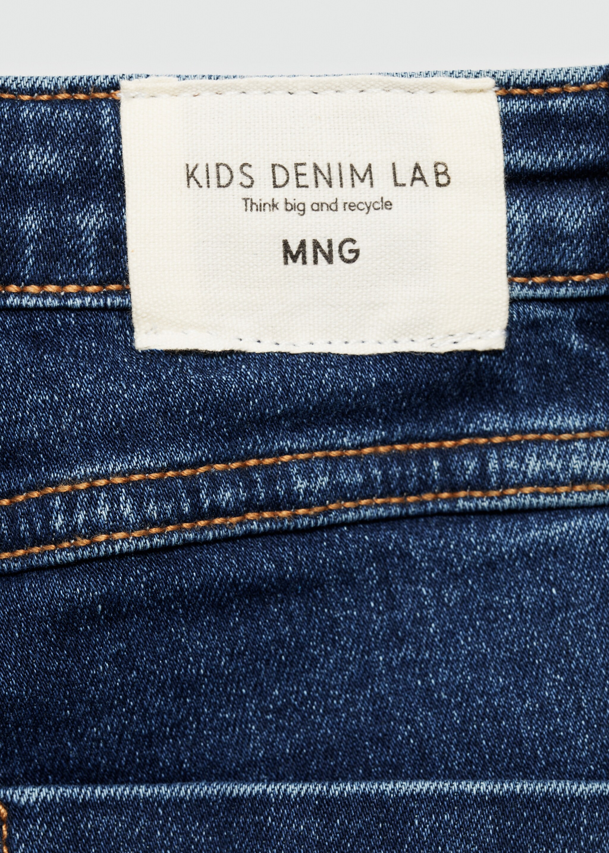 Flared jeans with pocket - Details of the article 0, Dark Blue. Ref: 77012540-00.