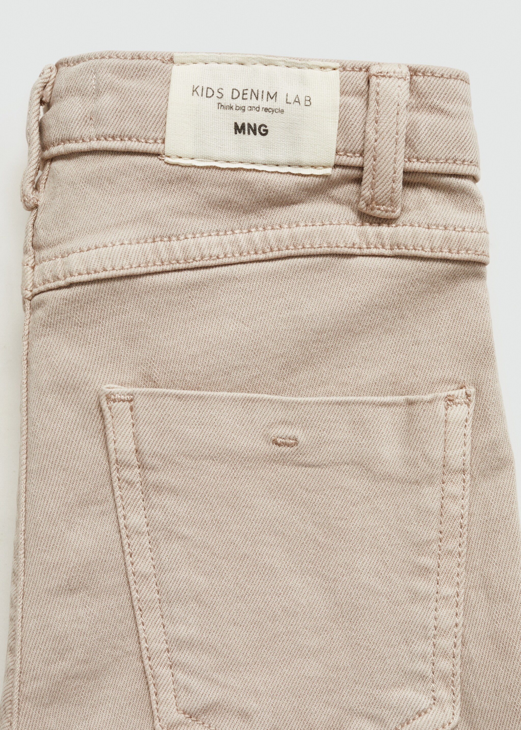 Jeans flare bolsillos - Detalle del artículo 0, Arena. Ref: 77012541-00.