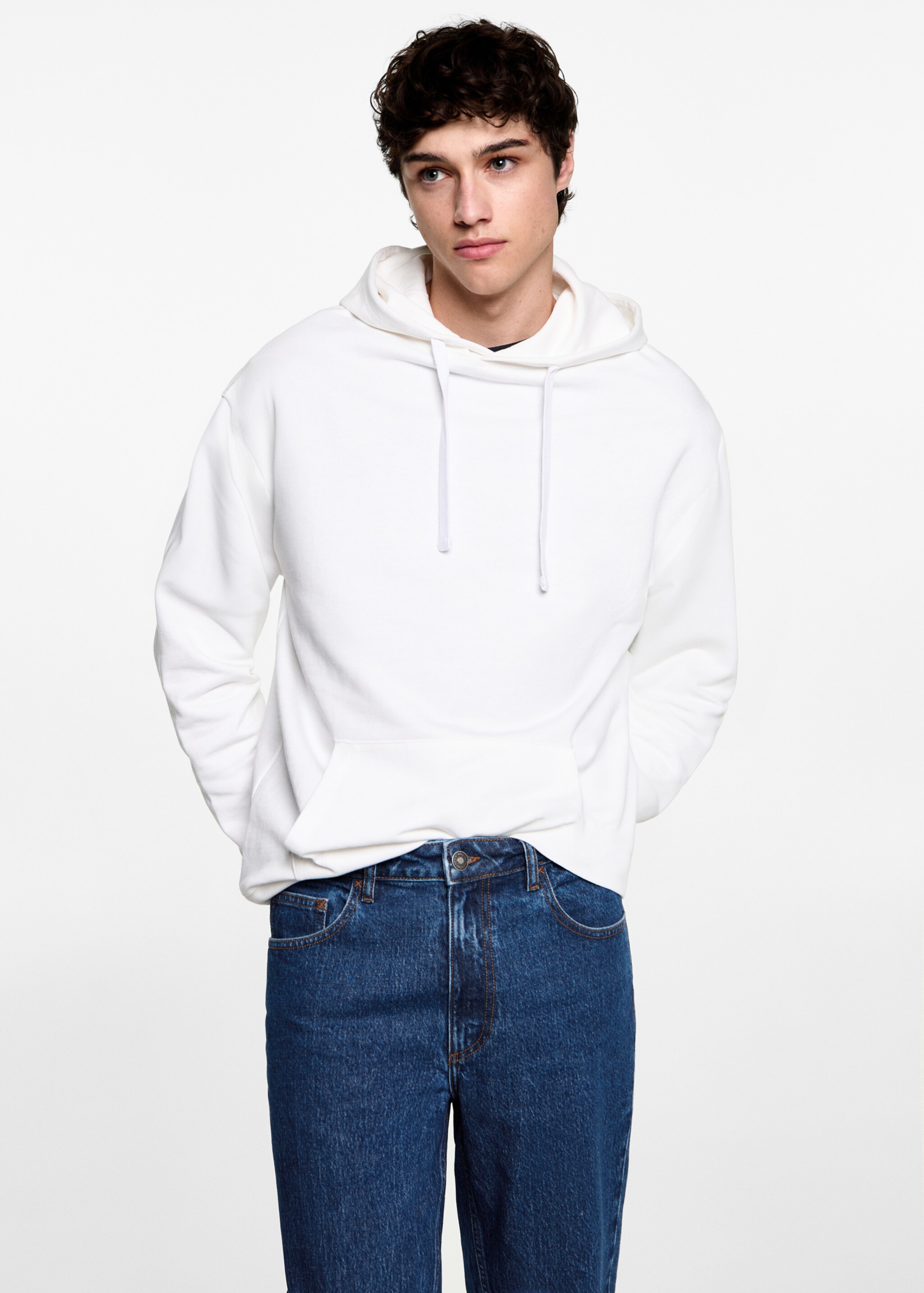 Jean regular-fit - Plan moyen, Bleu foncé. Ref: 77012921-00.