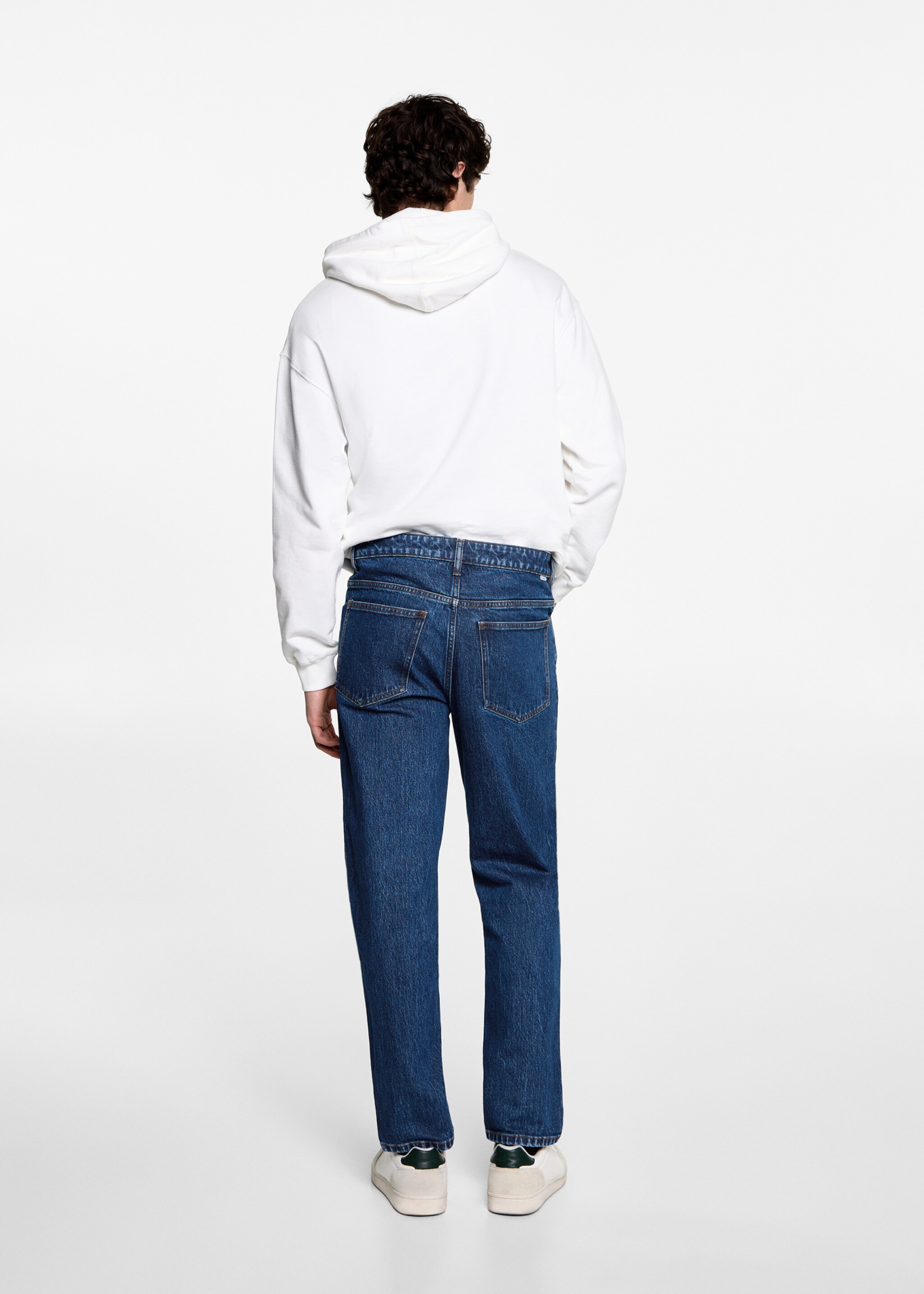Jean regular-fit - Verso de l’article, Bleu foncé. Ref: 77012921-00.