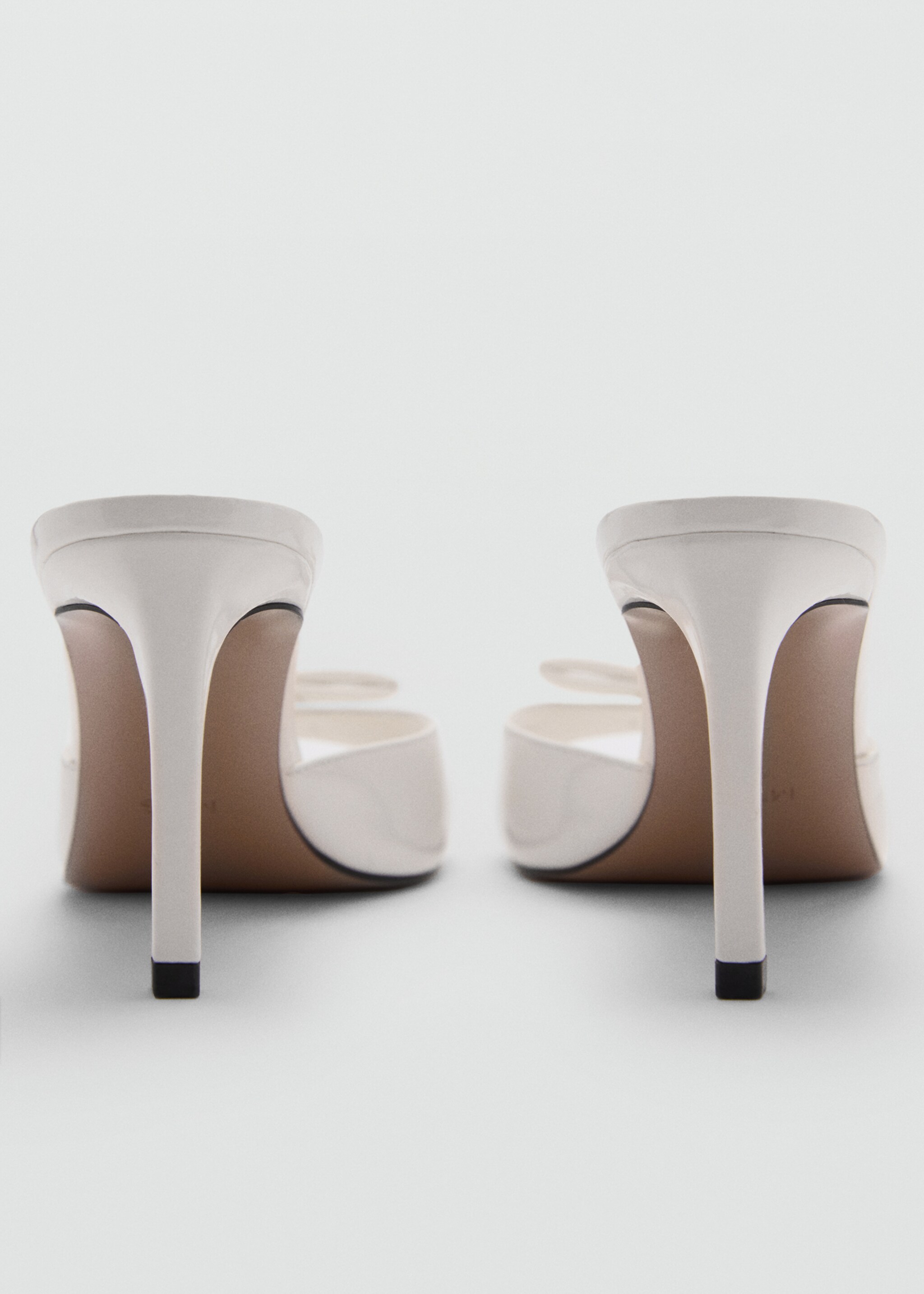 Bow heel sandals - Details of the article 1