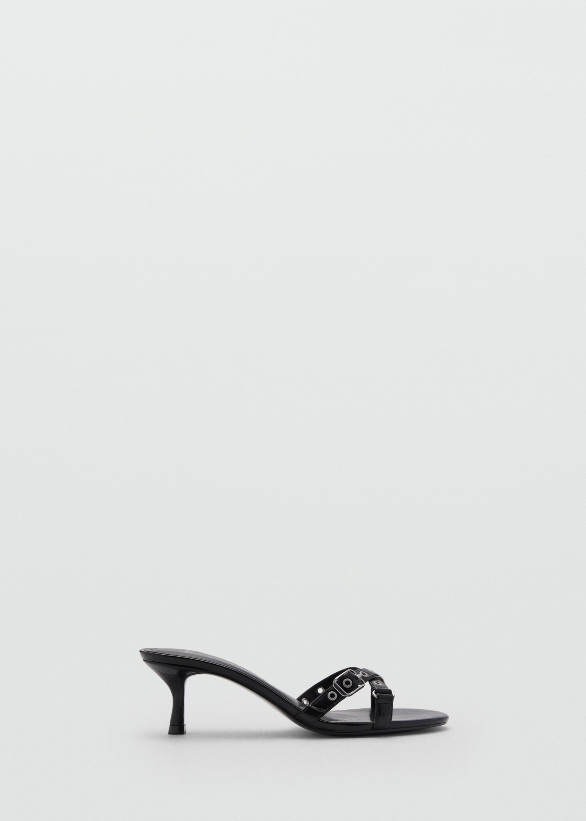 Sandal with die-cut straps - Article without model