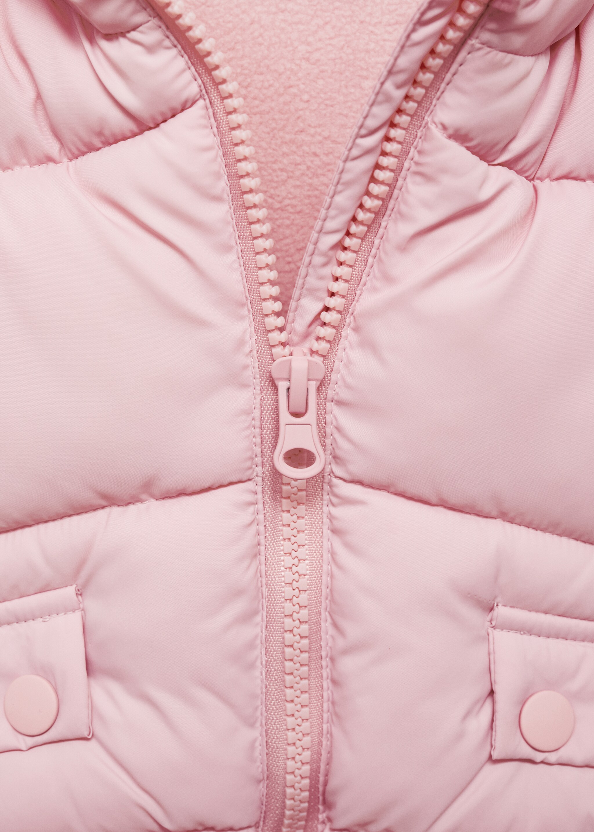 Padded fleece gilet - Details of the article 8, Pastel Pink. Ref: 77013268-00.