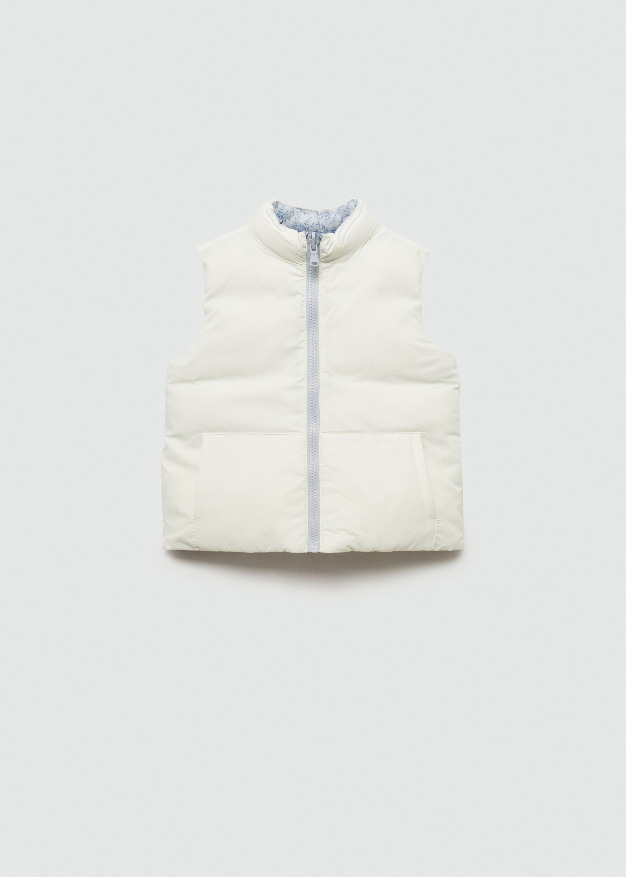 Reversible quilted gilet - Details of the article 8, Sky Blue. Ref: 77013271-00.