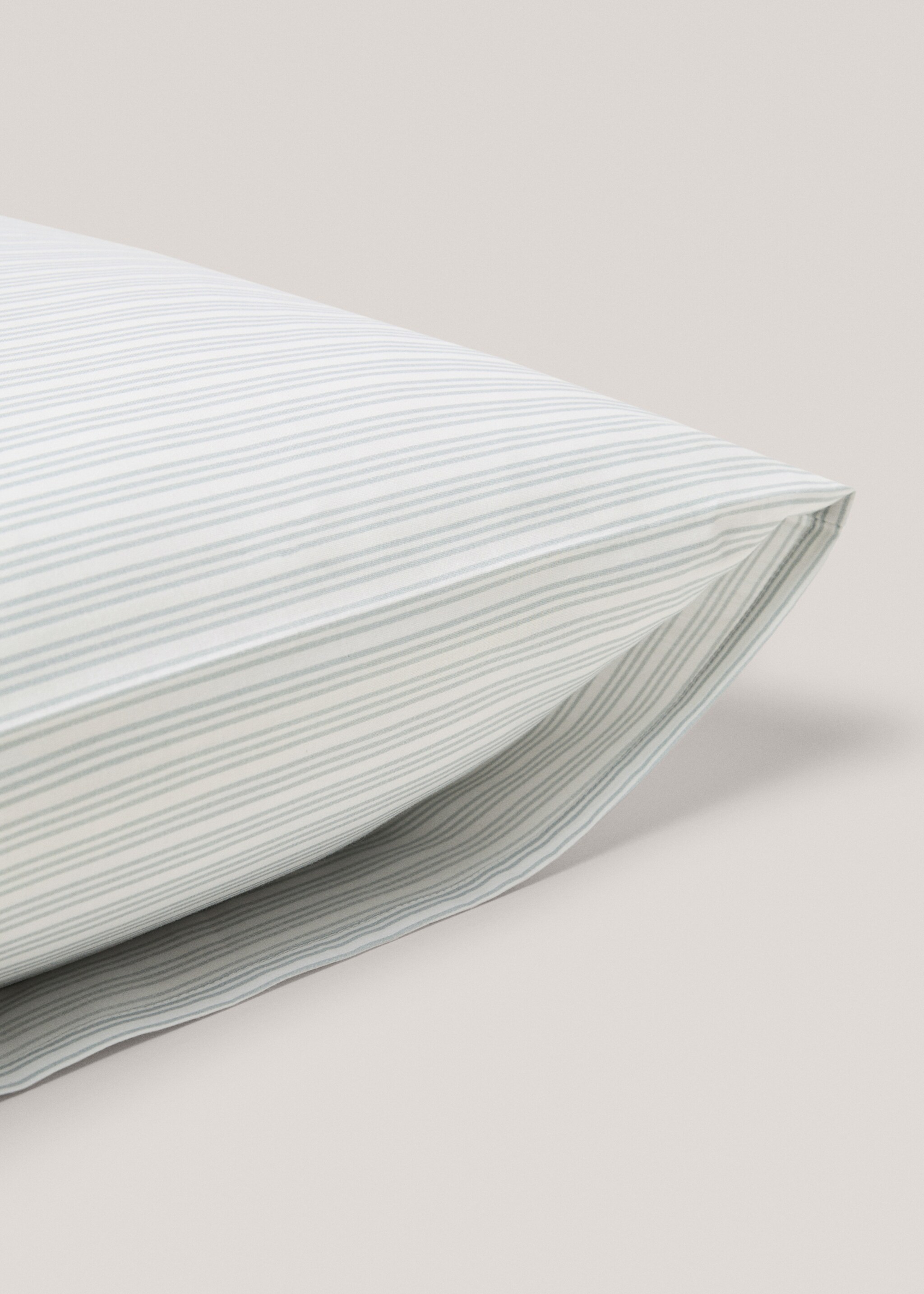 Fundas almohada estampado rayas 50x75cm - Detalle del artículo 1, Verde agua. Ref: 77013283-00.