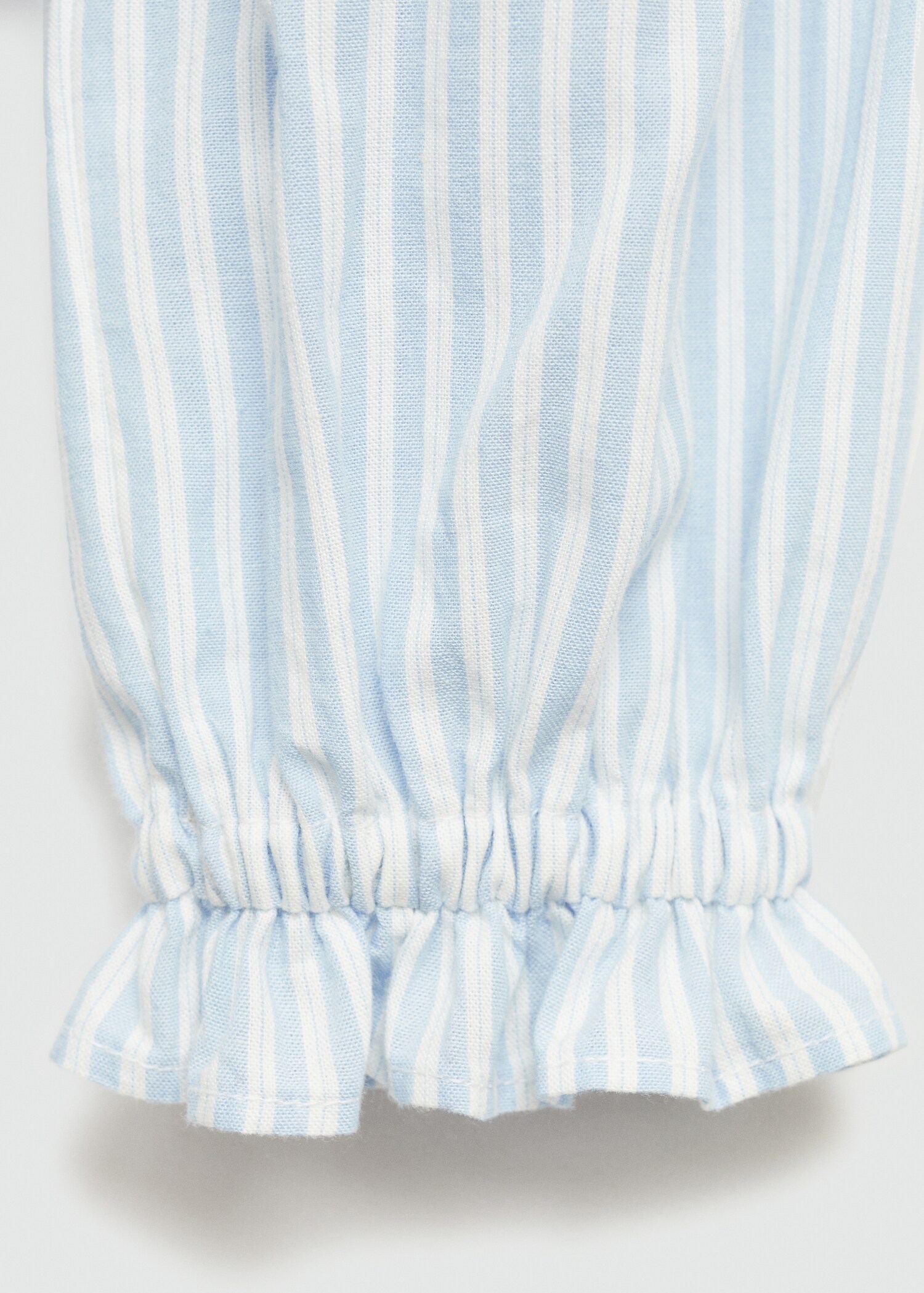 Striped blouse - Details of the article 0