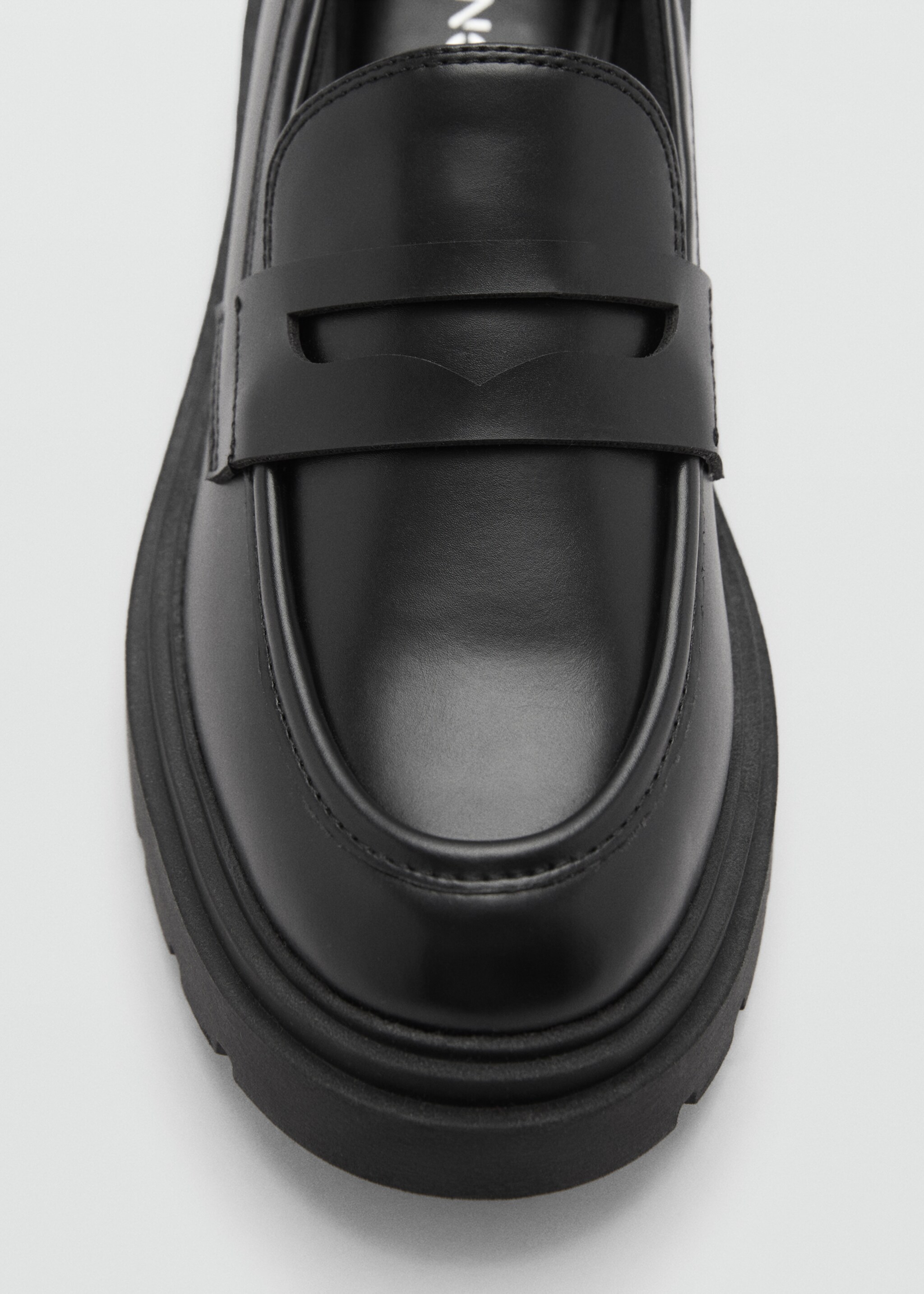 Classic loafers - Details of the article 1, Black. Ref: 77013667-00.