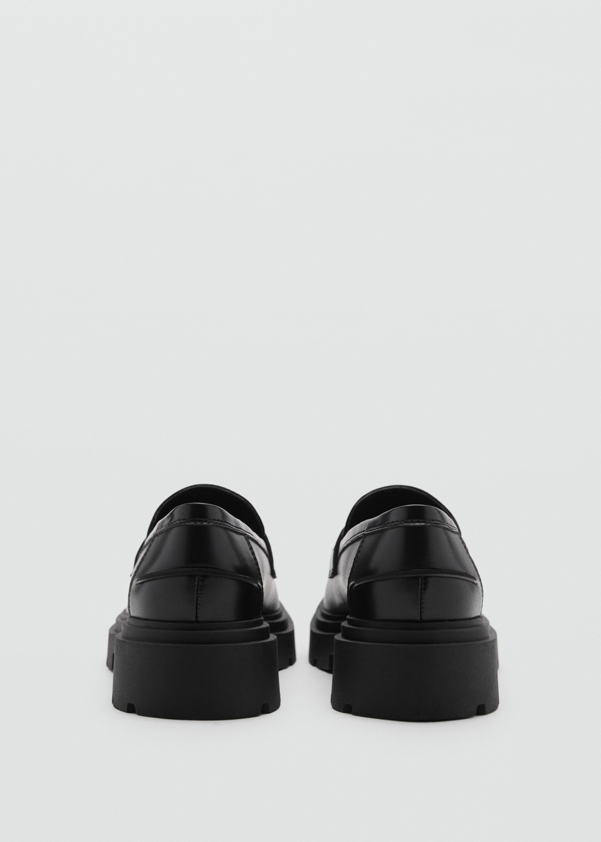 Classic loafers - Details of the article 2, Black. Ref: 77013667-00.