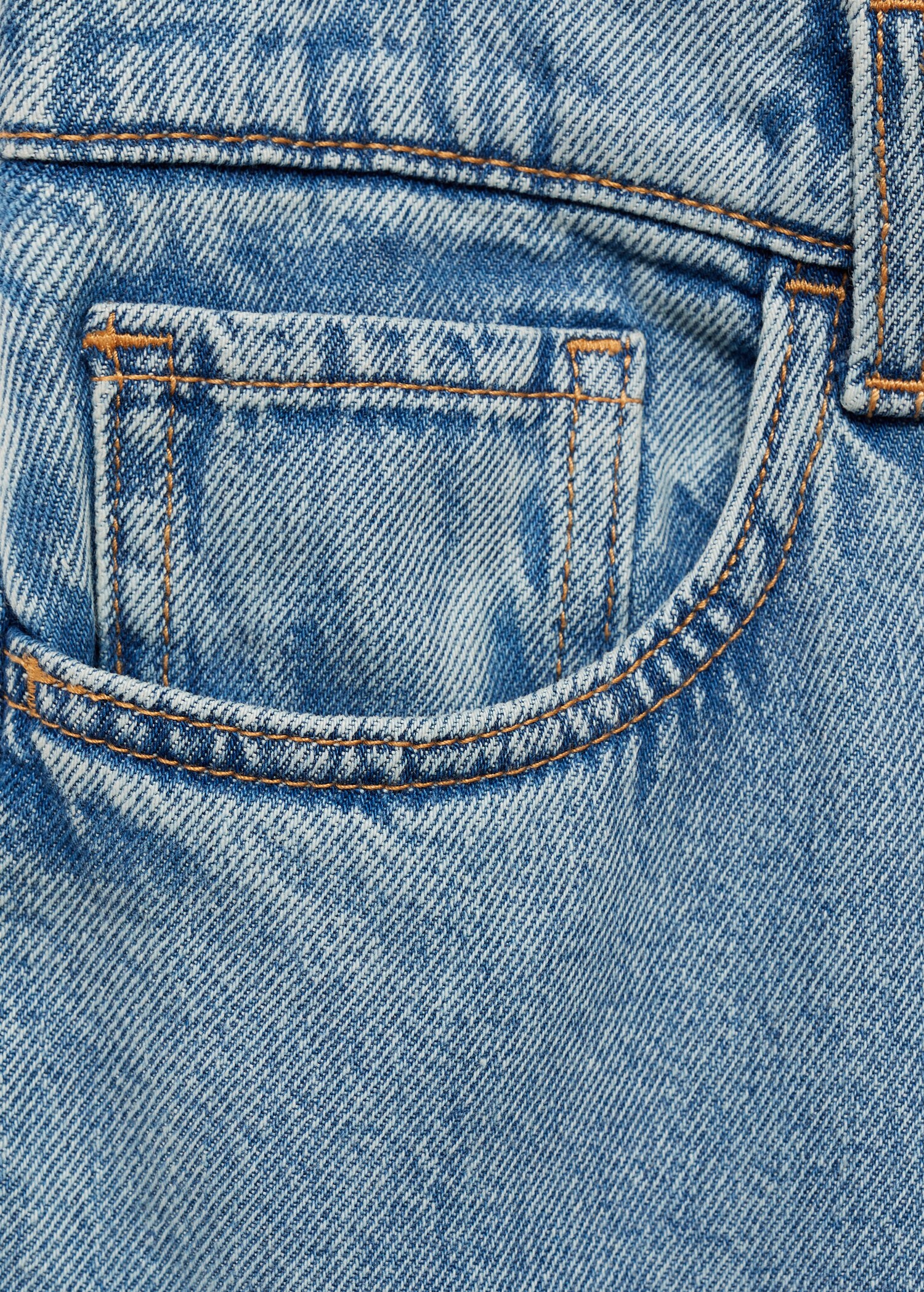 Low-rise loose-fit wideleg jeans - Details of the article 0