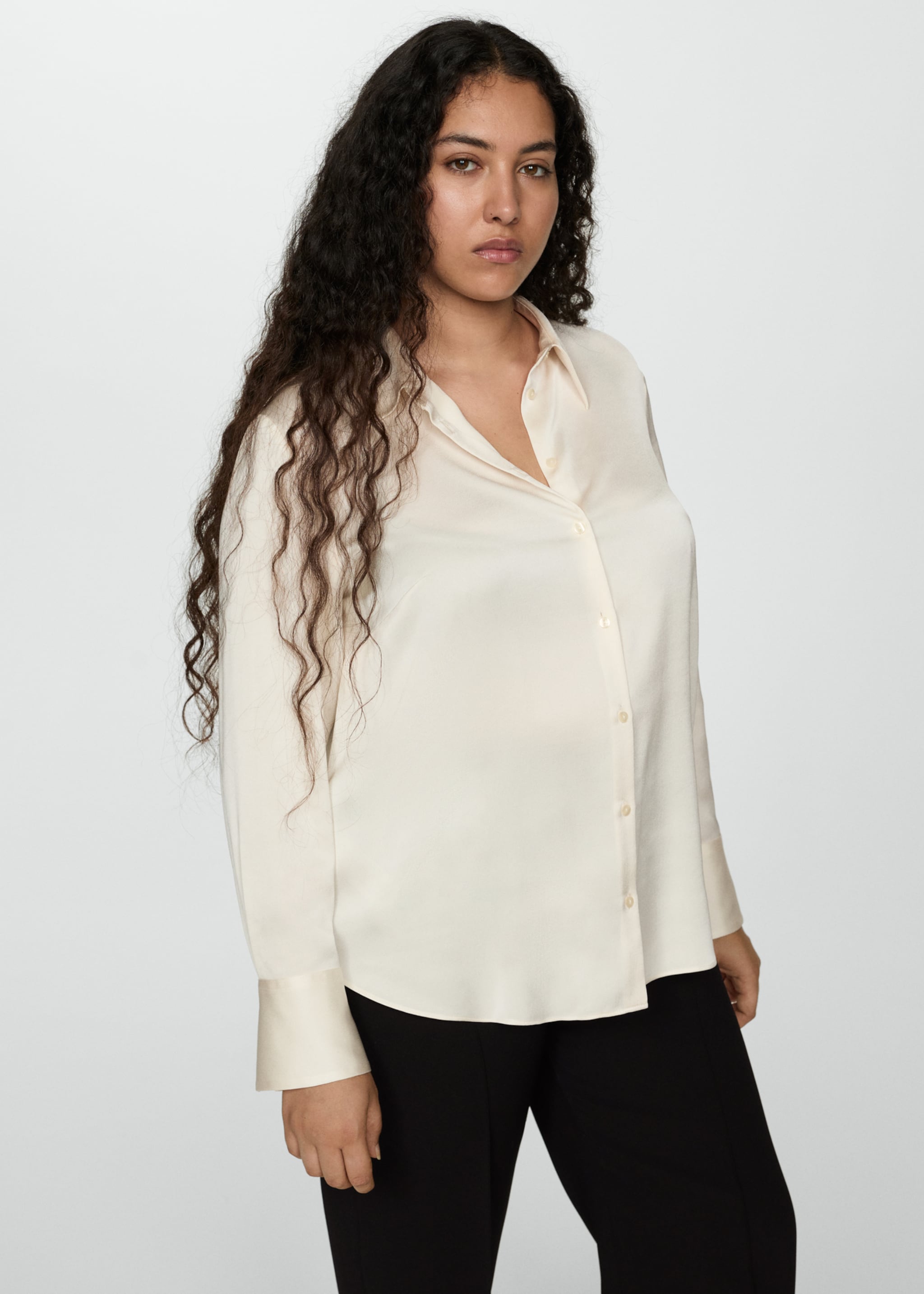 Satin finish flowy shirt - Details of the article 5, Off White. Ref: 77014032-00.