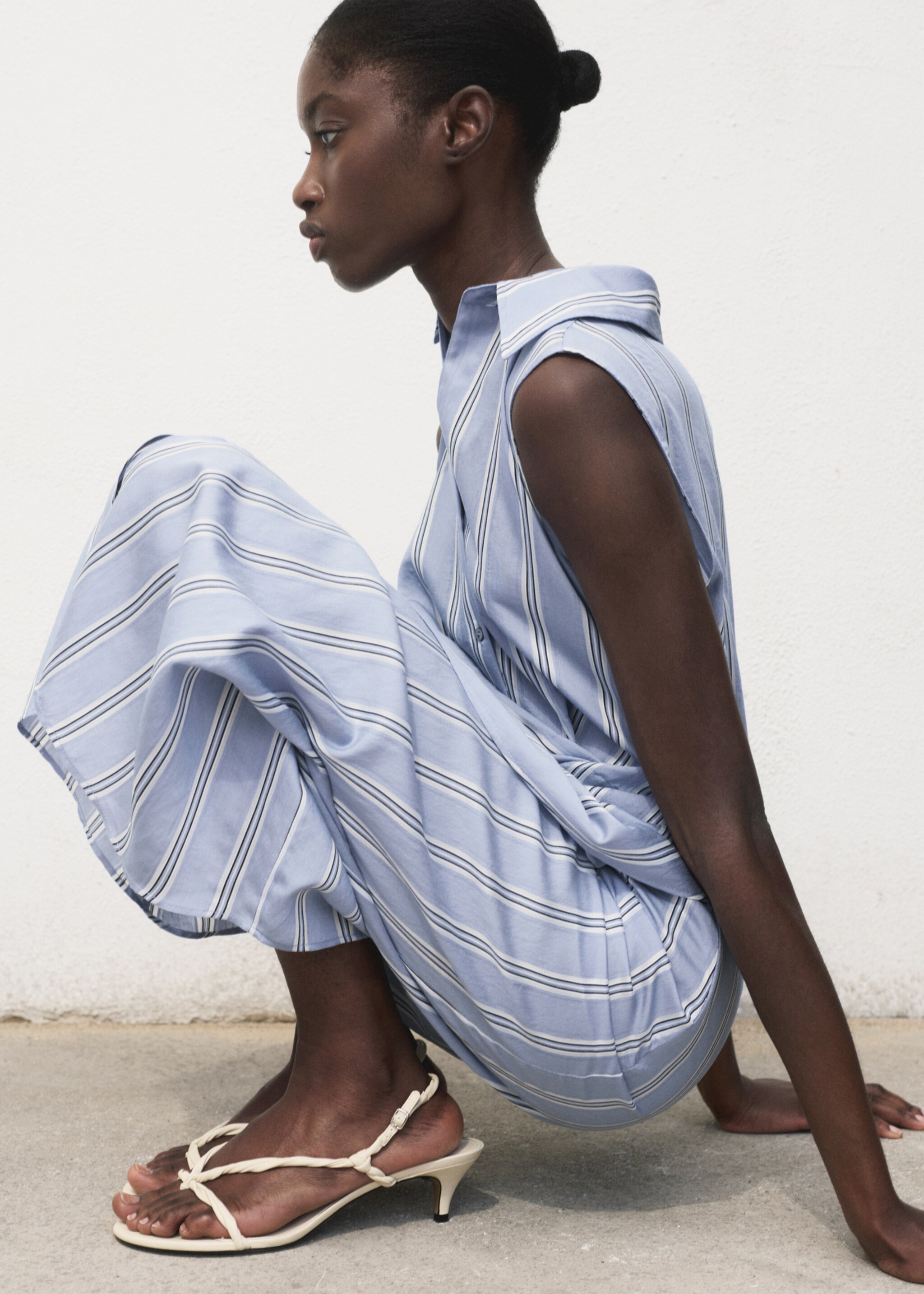 Draped shirt dress - Details of the article 2, Blue. Ref: 77014035-00.