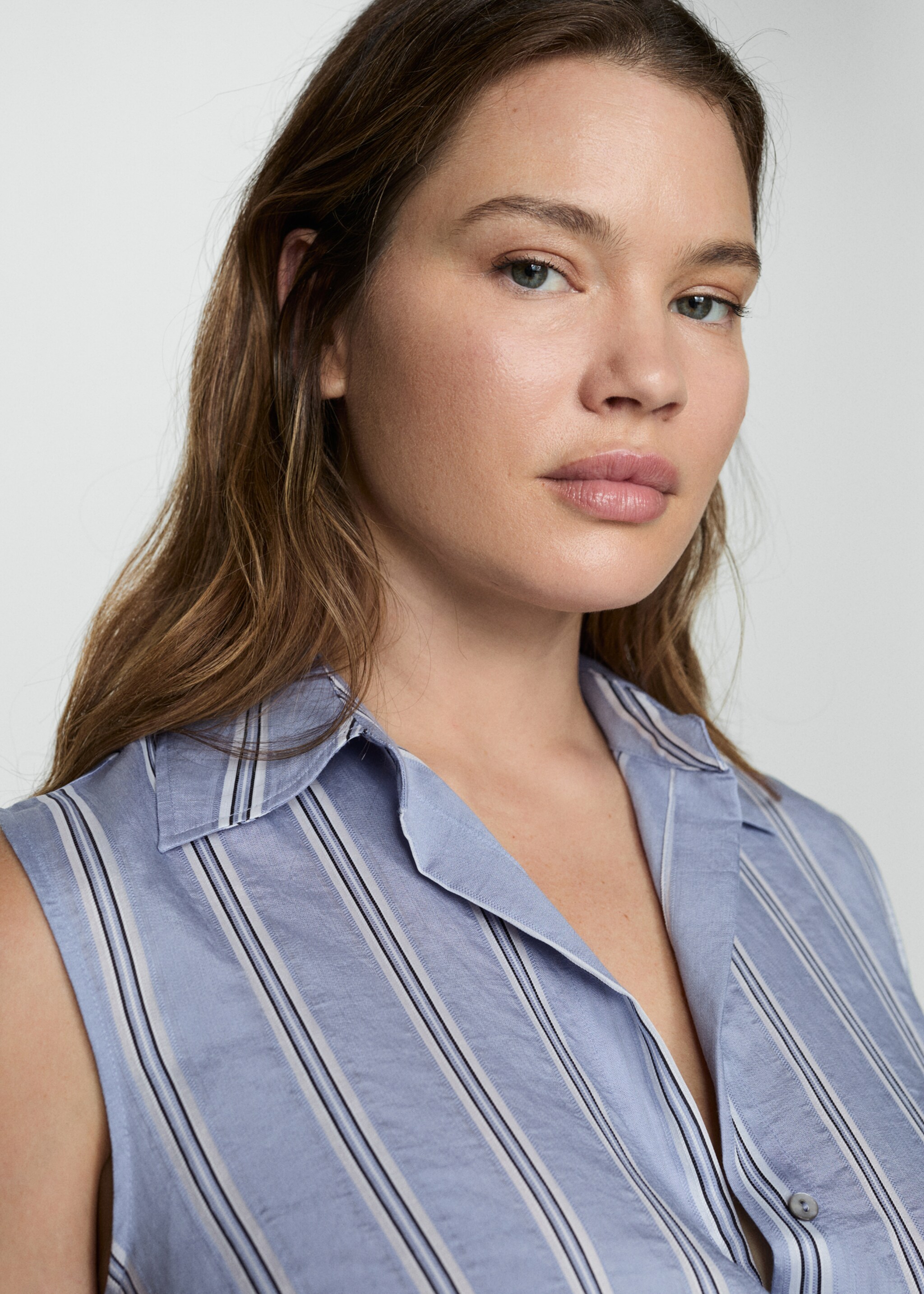 Draped shirt dress - Details of the article 4, Blue. Ref: 77014035-00.