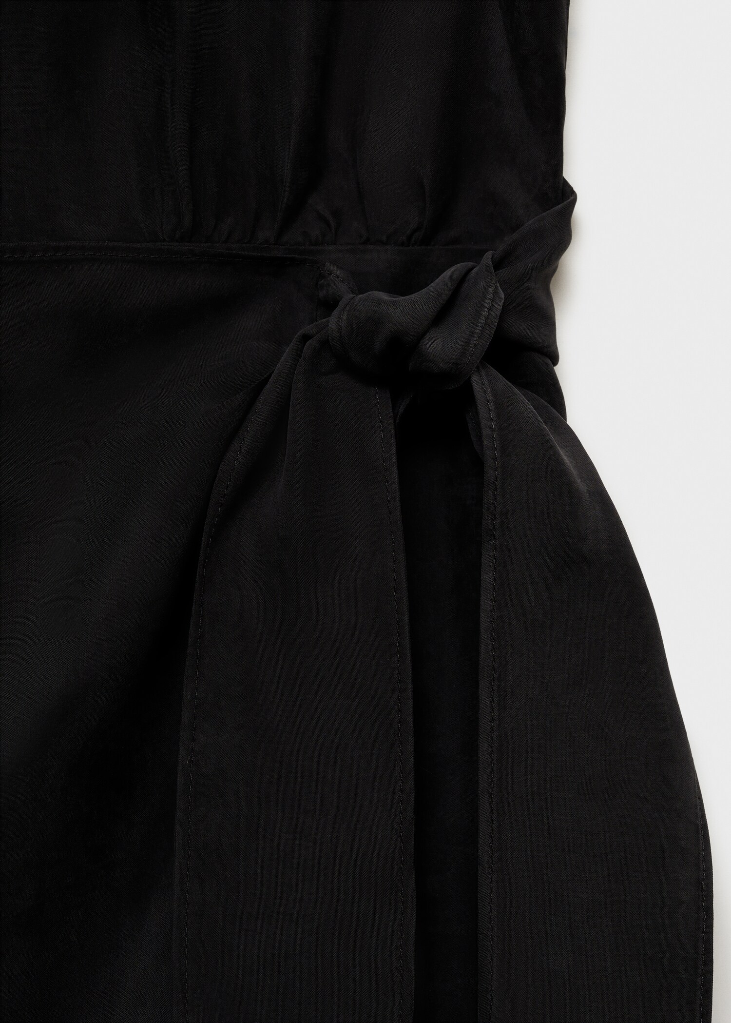 Cupro-Kleid mit seitlichem Knoten - Detail des Artikels 8