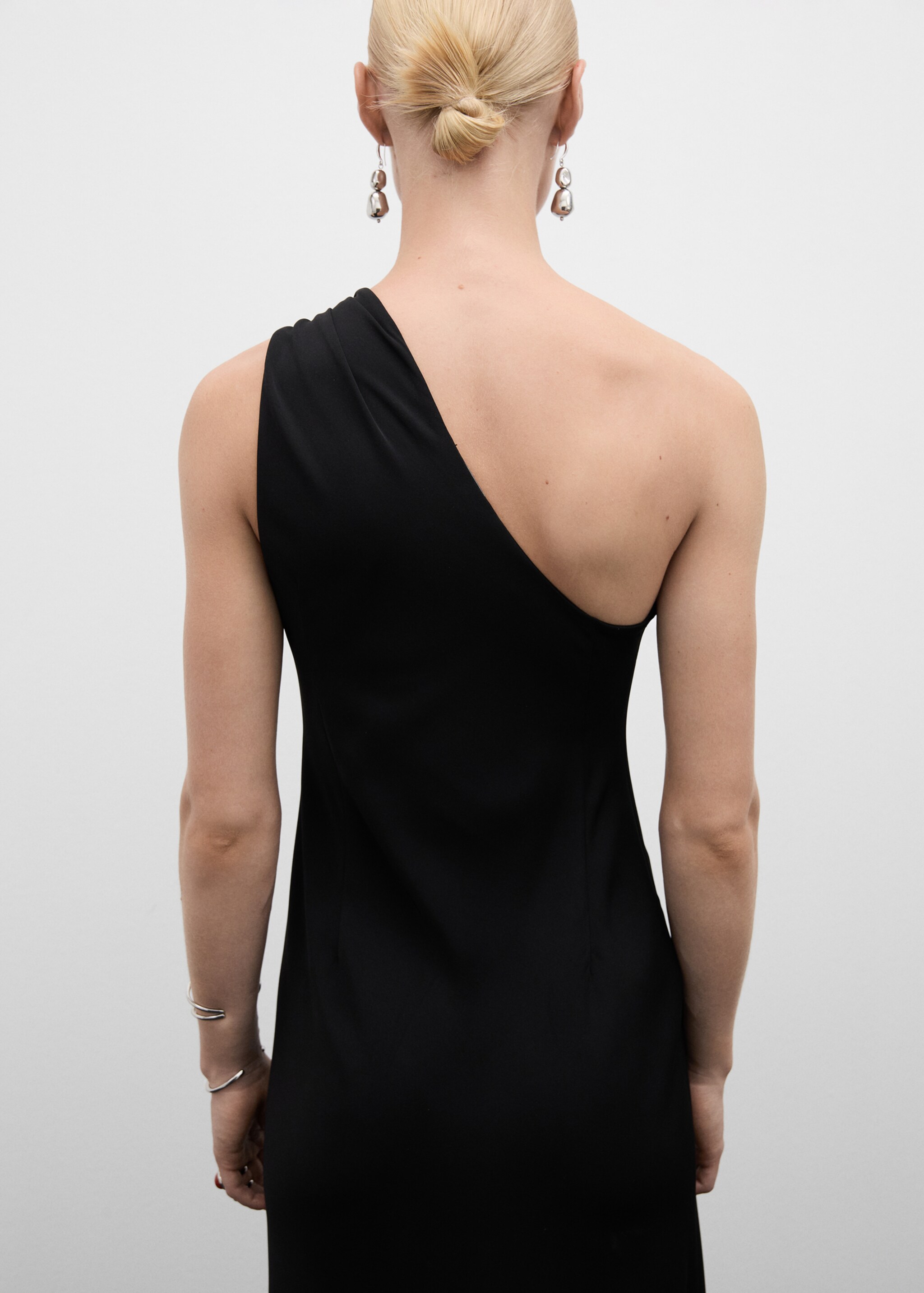 Asymmetric dress with draped details - Details of the article 2