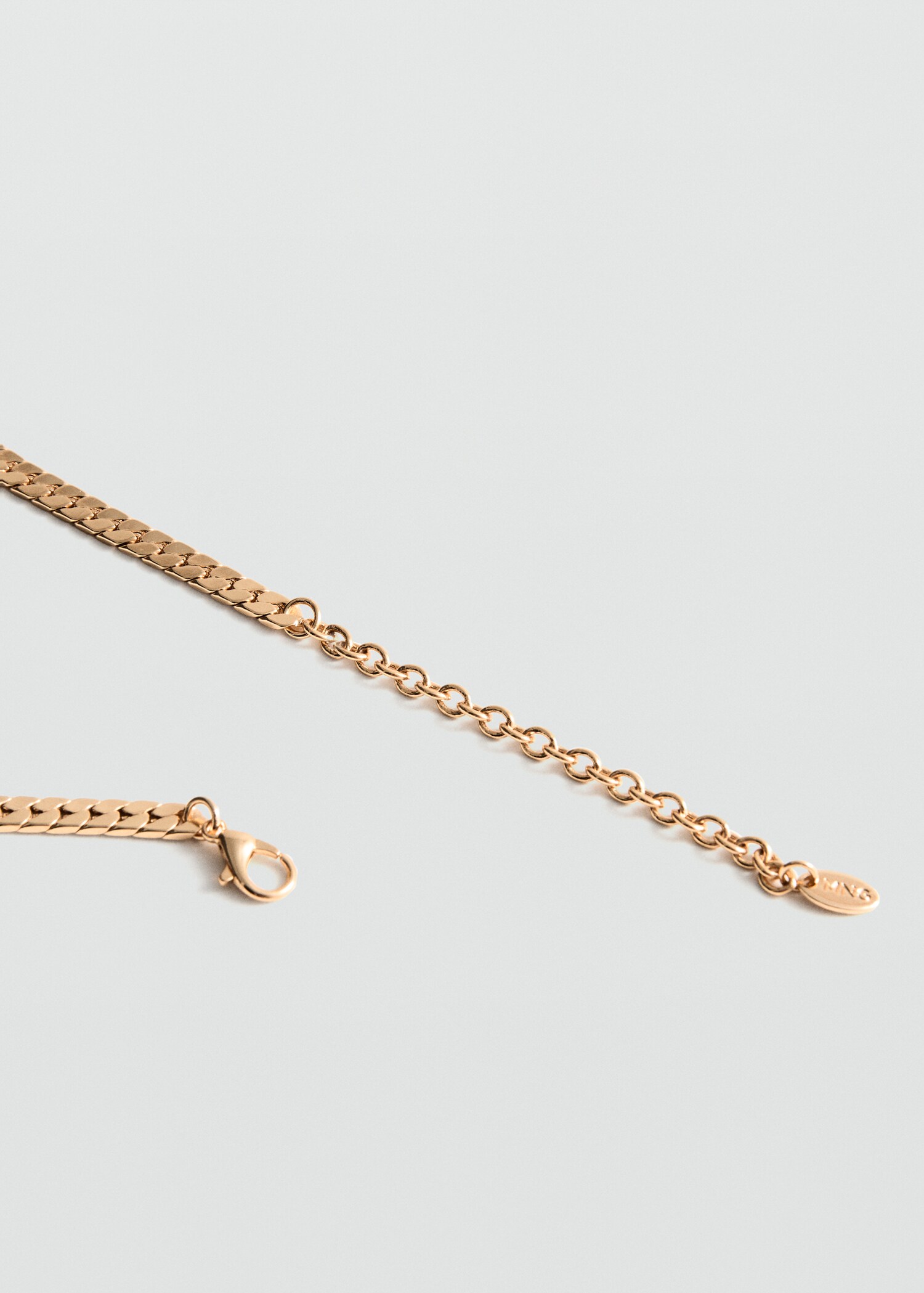 Flat chain necklace - Medium plane