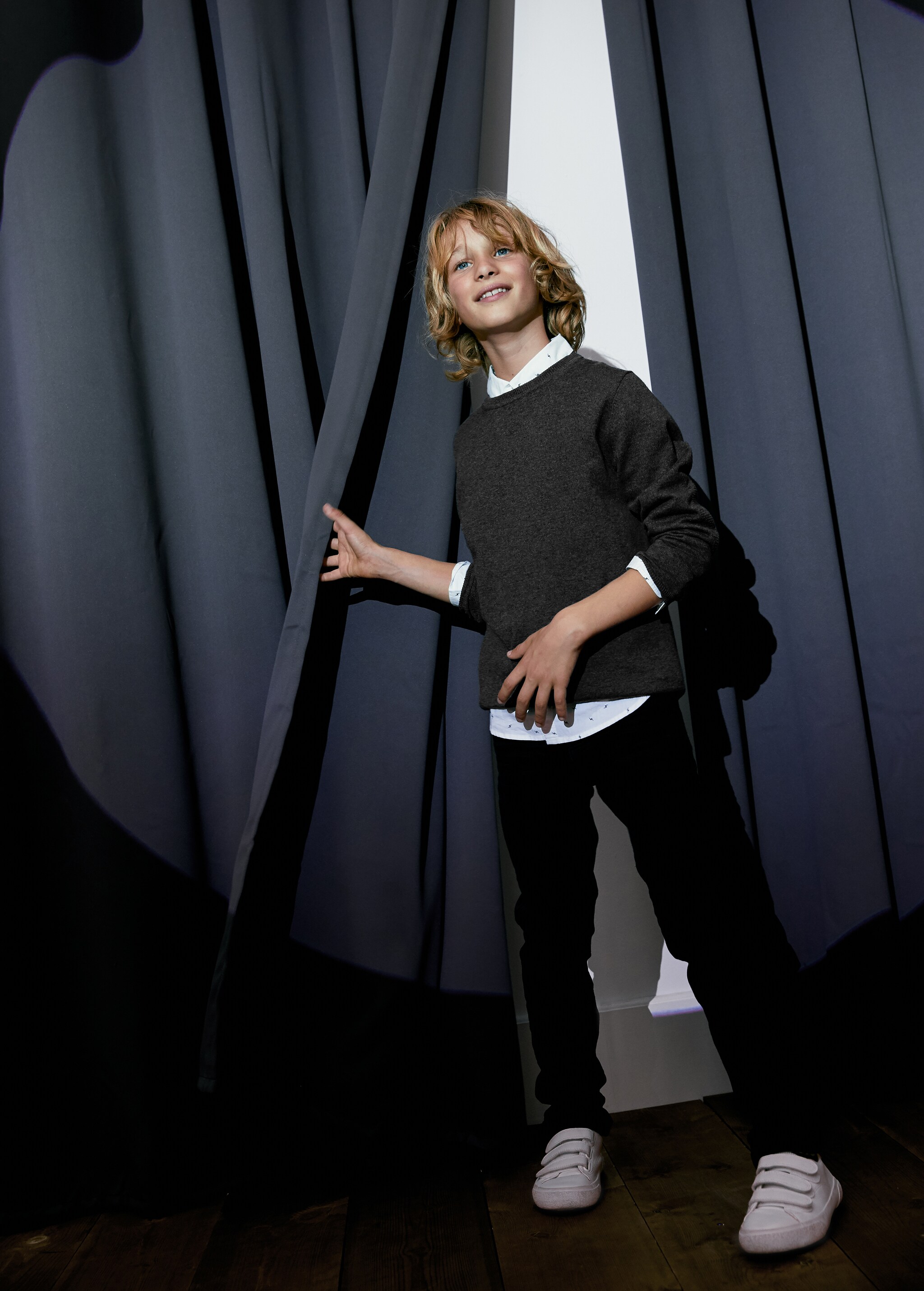 Straight flannel trousers - Details of the article 4