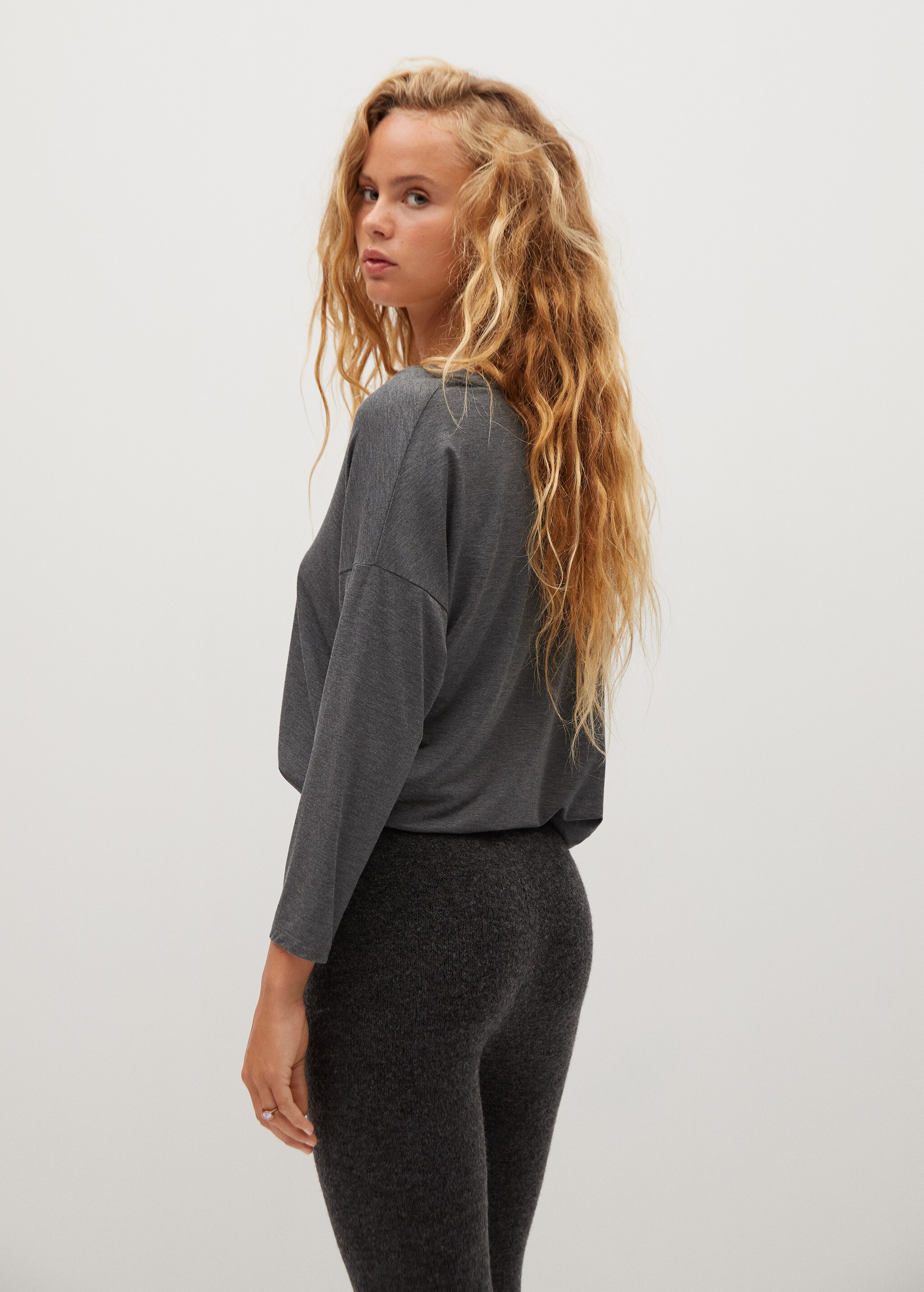 Long sleeve T-shirt - Reverse of the article