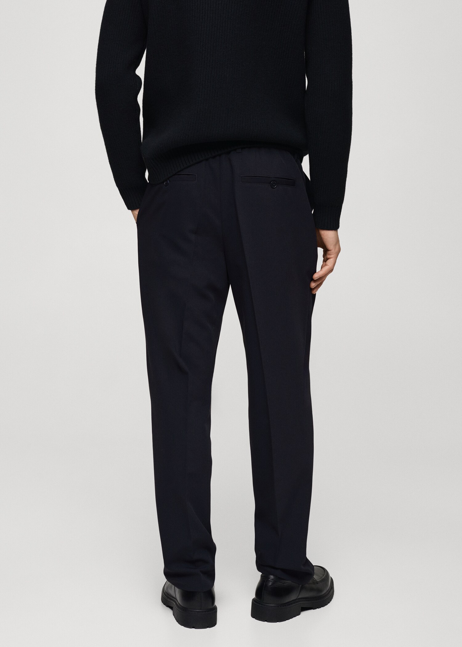Pantalon regular-fit fluide pinces - Verso de l’article