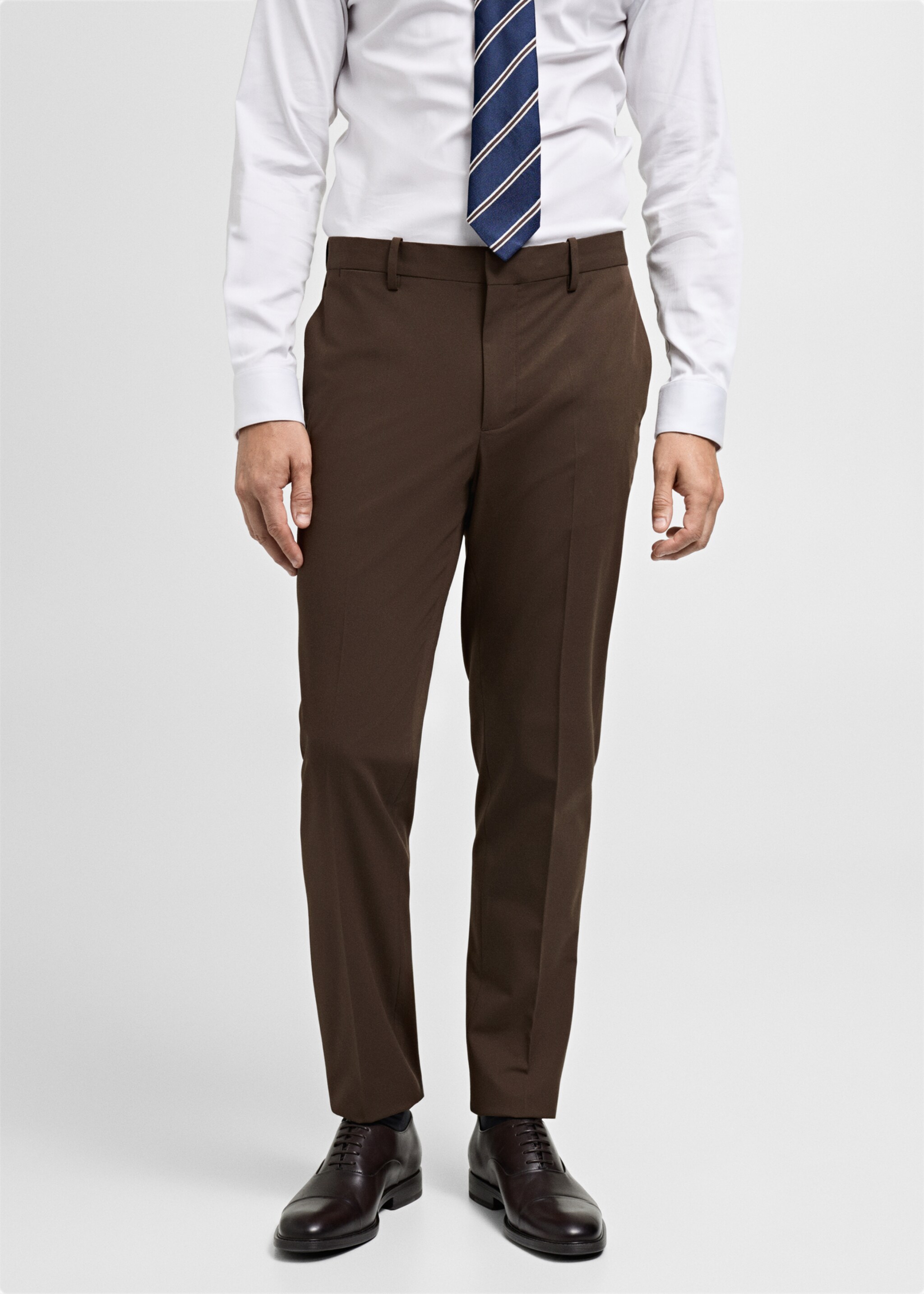 Stretch fabric super slim-fit suit trousers - Medium plane, Tobacco Brown. Ref: 77014444-00.