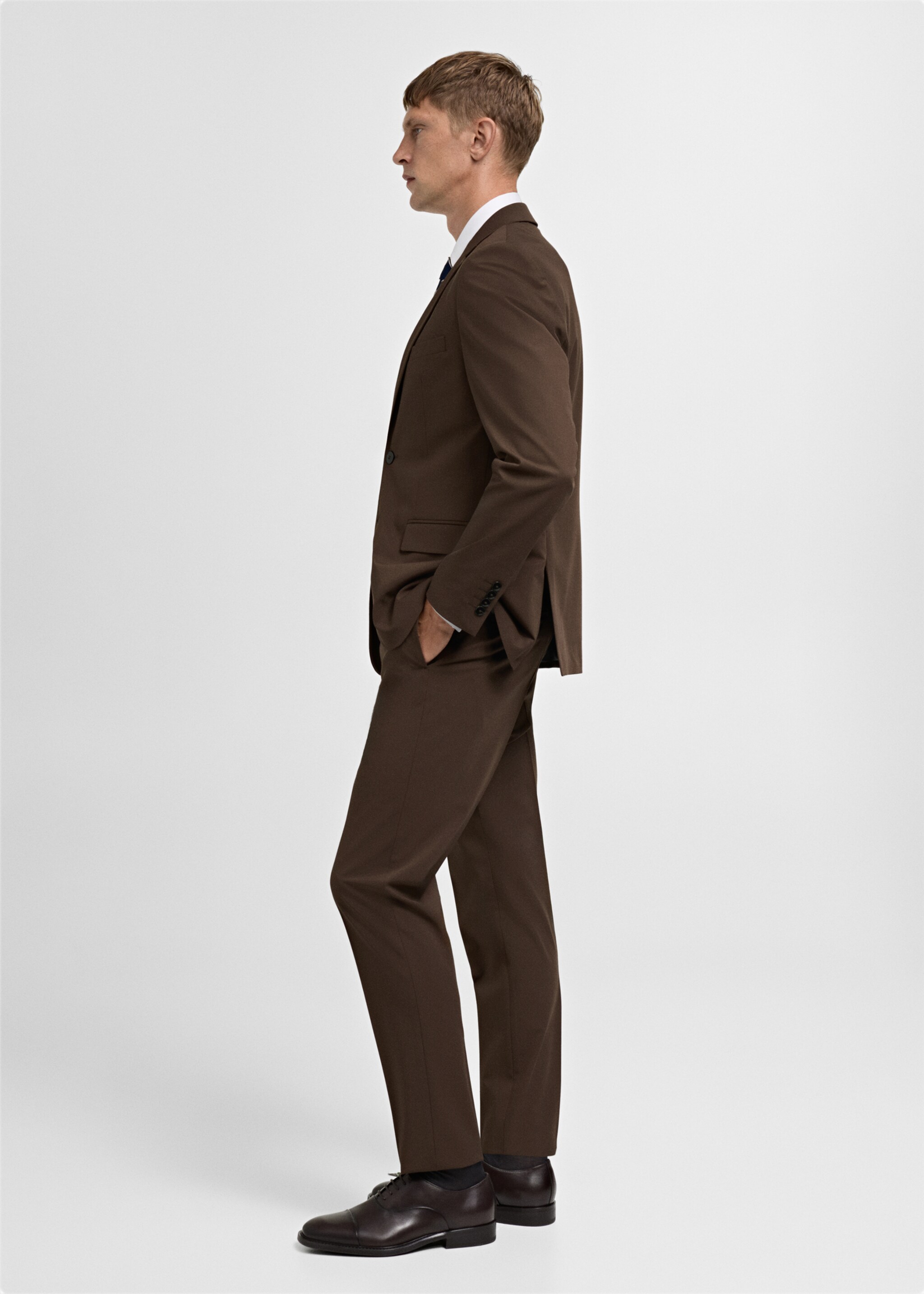 Stretch fabric super slim-fit suit trousers - Details of the article 2, Tobacco Brown. Ref: 77014444-00.