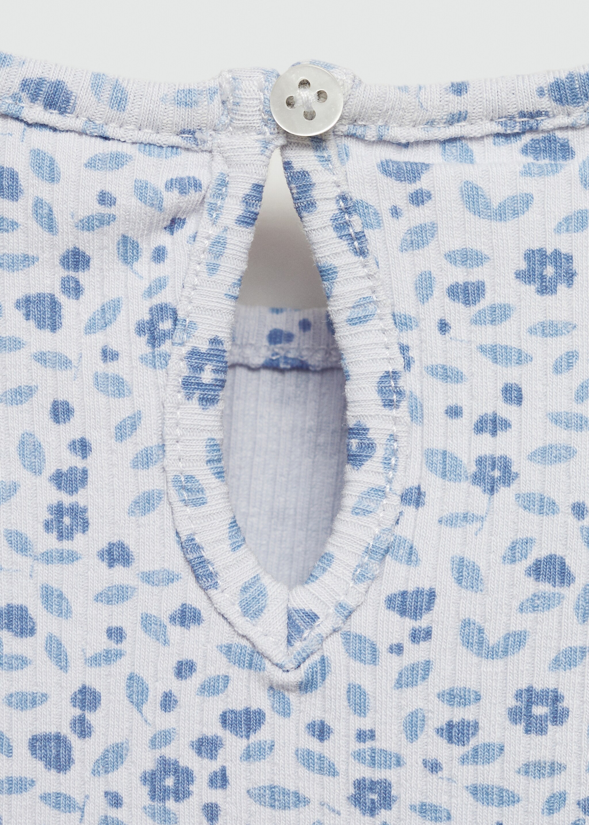 Floral print T-shirt - Details of the article 0, Blue. Ref: 77014454-00.