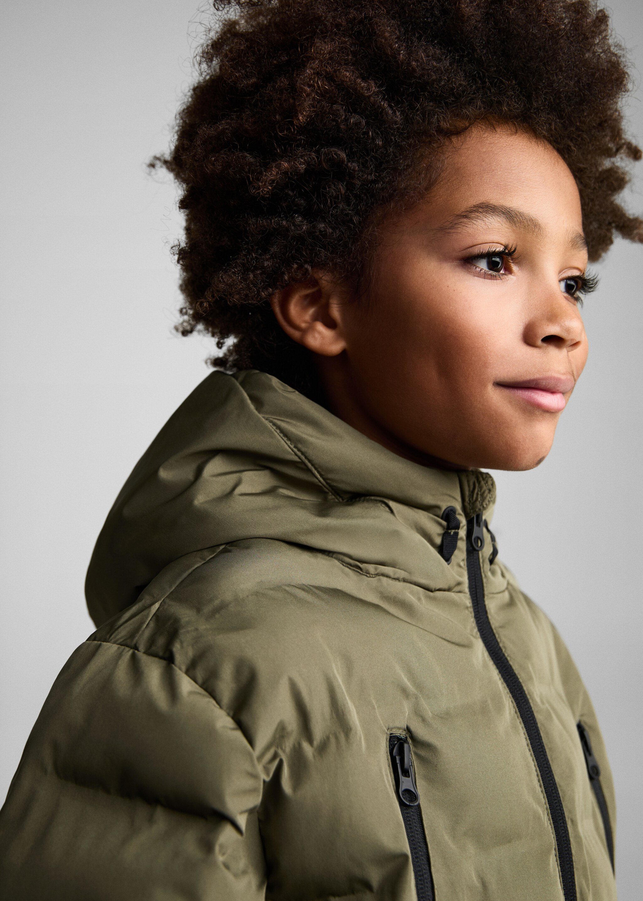 Pocket quilted jacket - Details of the article 1, Khaki. Ref: 77014761-00.
