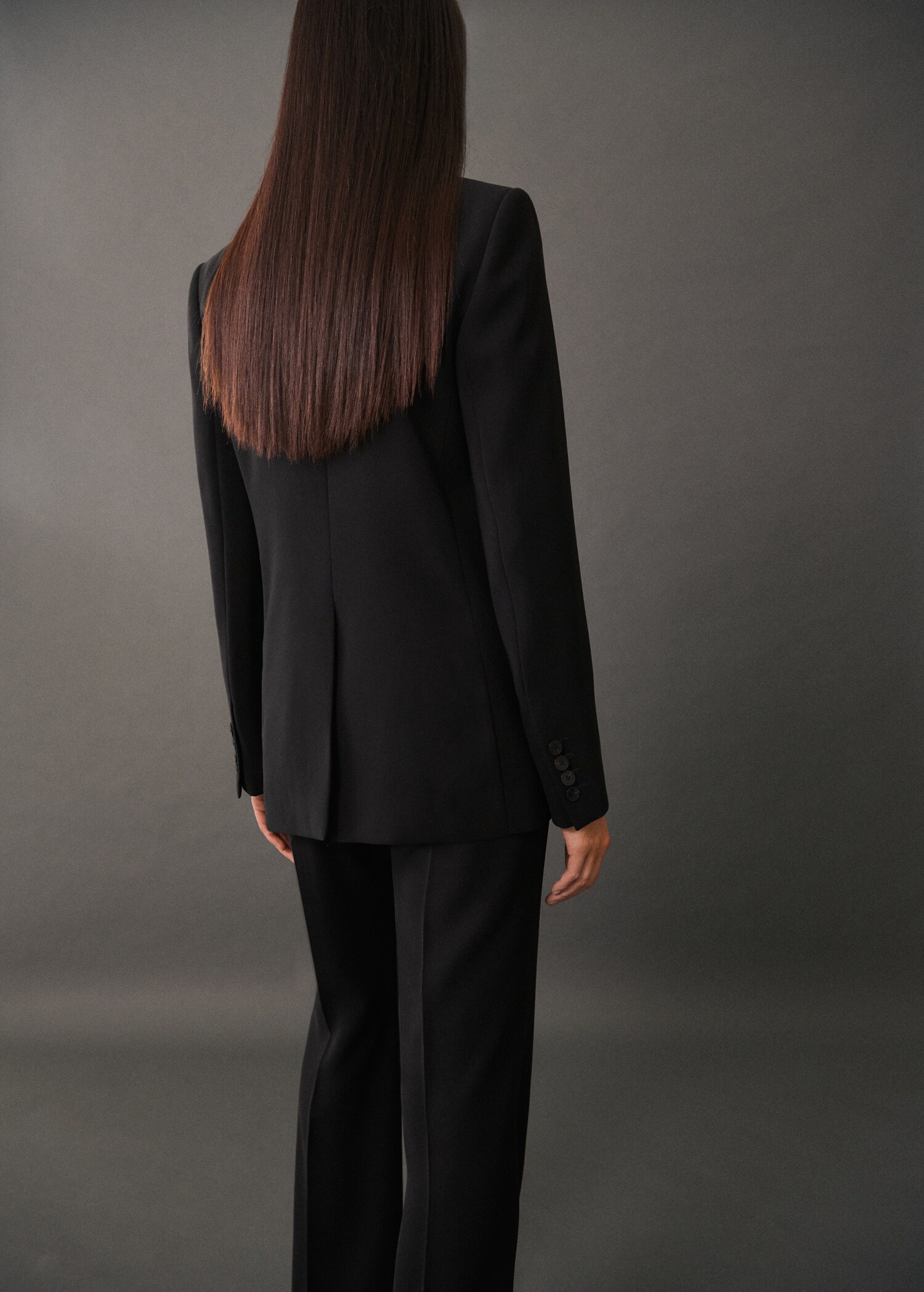 Straight-fit suit jacket - Reverse of the article
