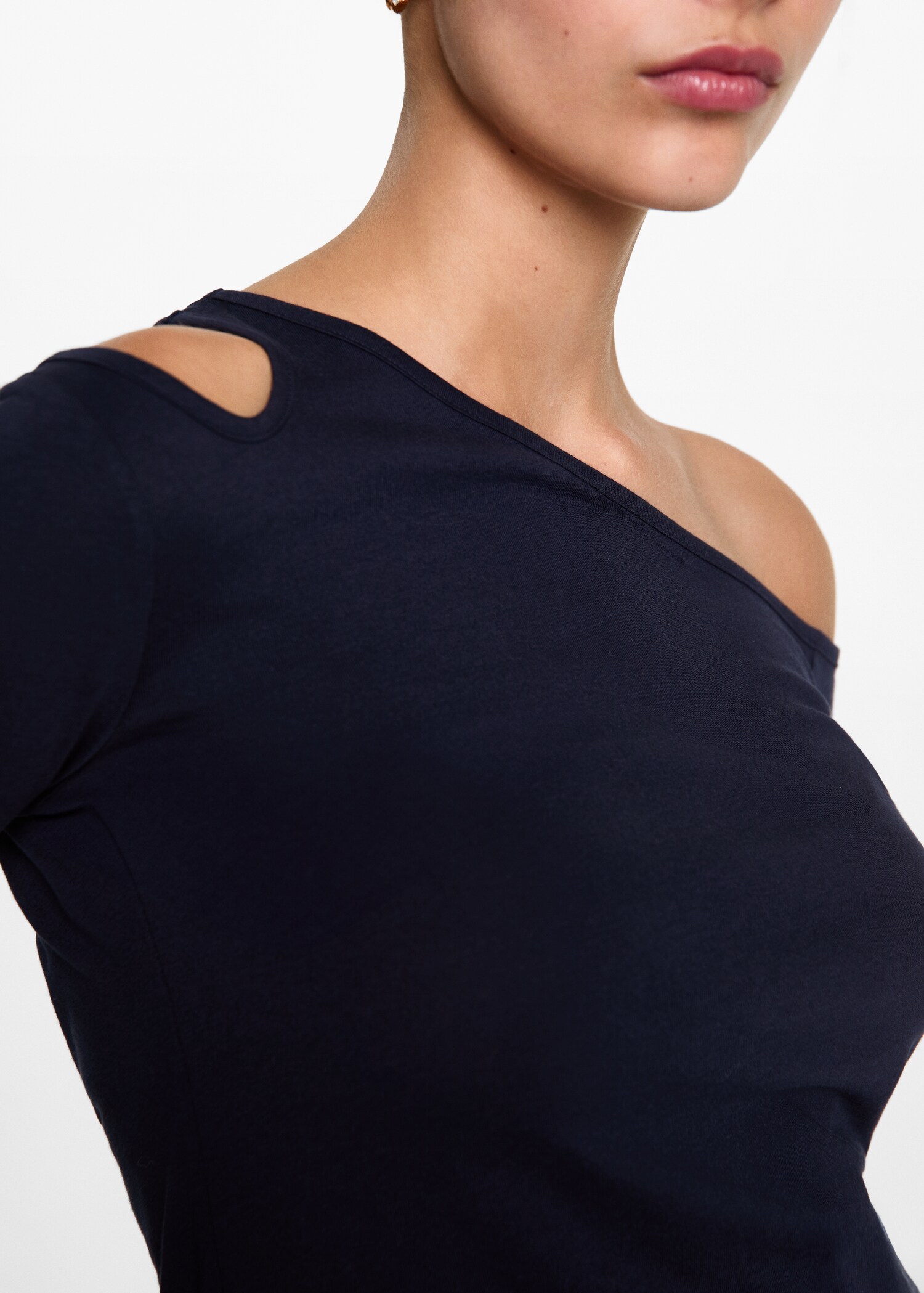Asymmetric cotton T-shirt - Details of the article 6