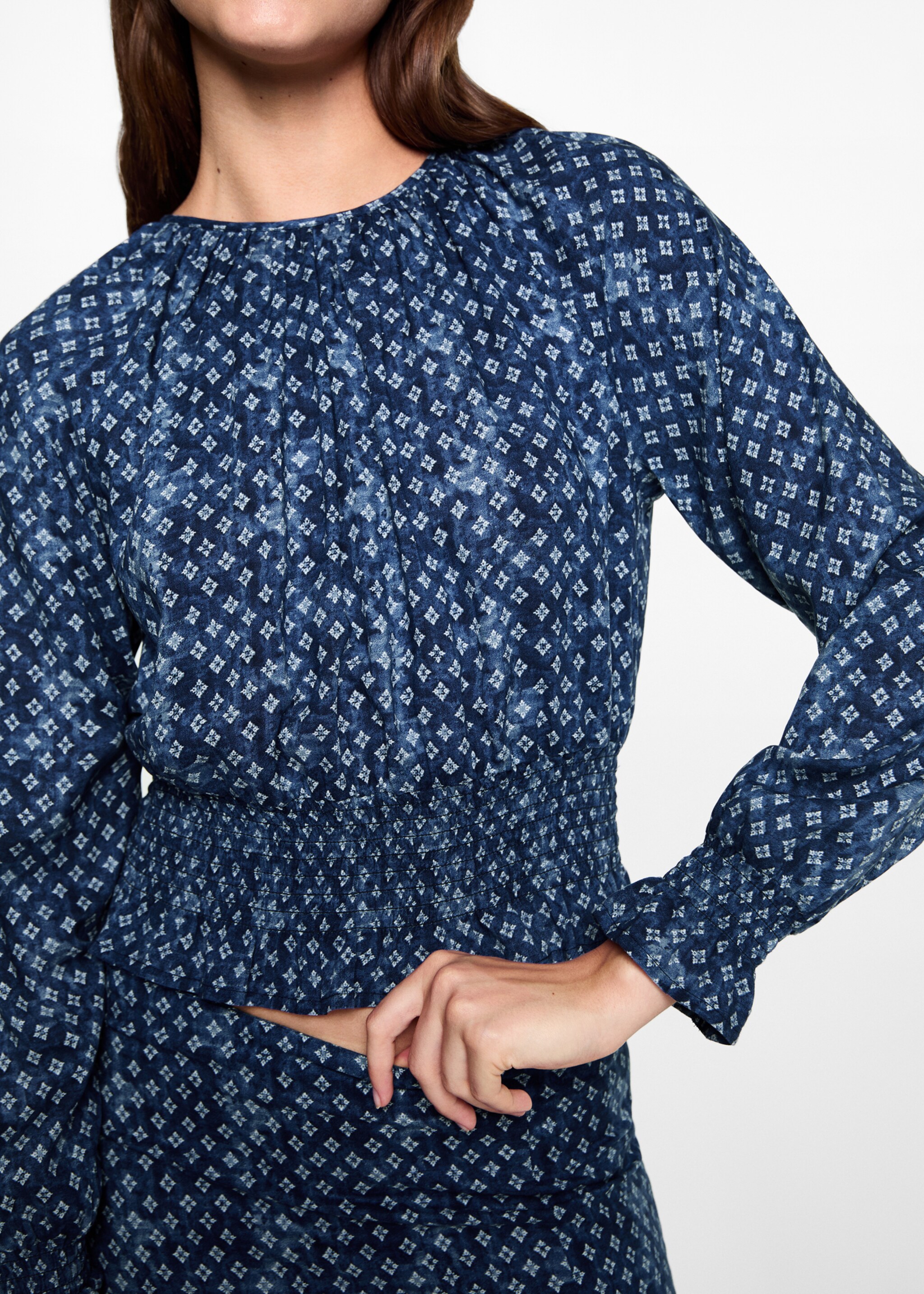 Ruched printed blouse - Details of the article 1, Dark Navy. Ref: 77014788-00.