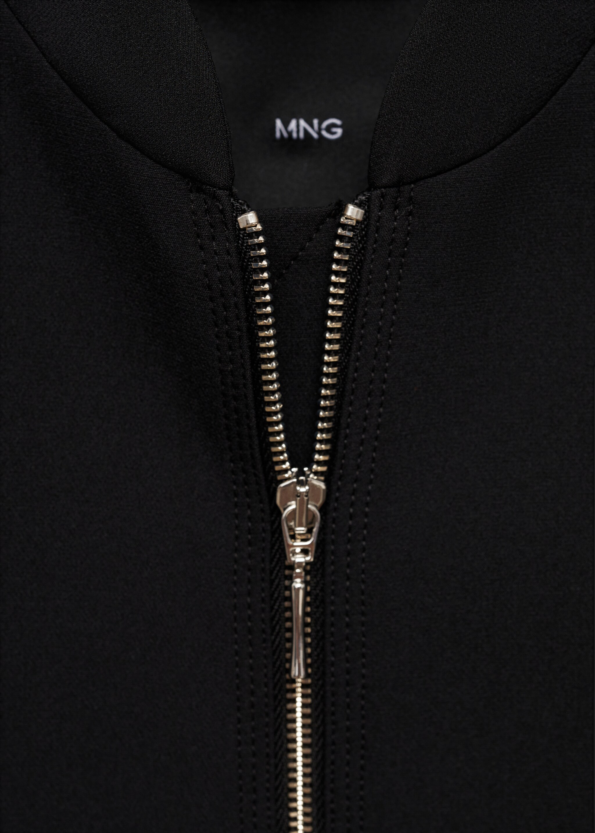 Veste bomber oversize - Détail de l'article 8, Noir. Ref: 77014791-00.