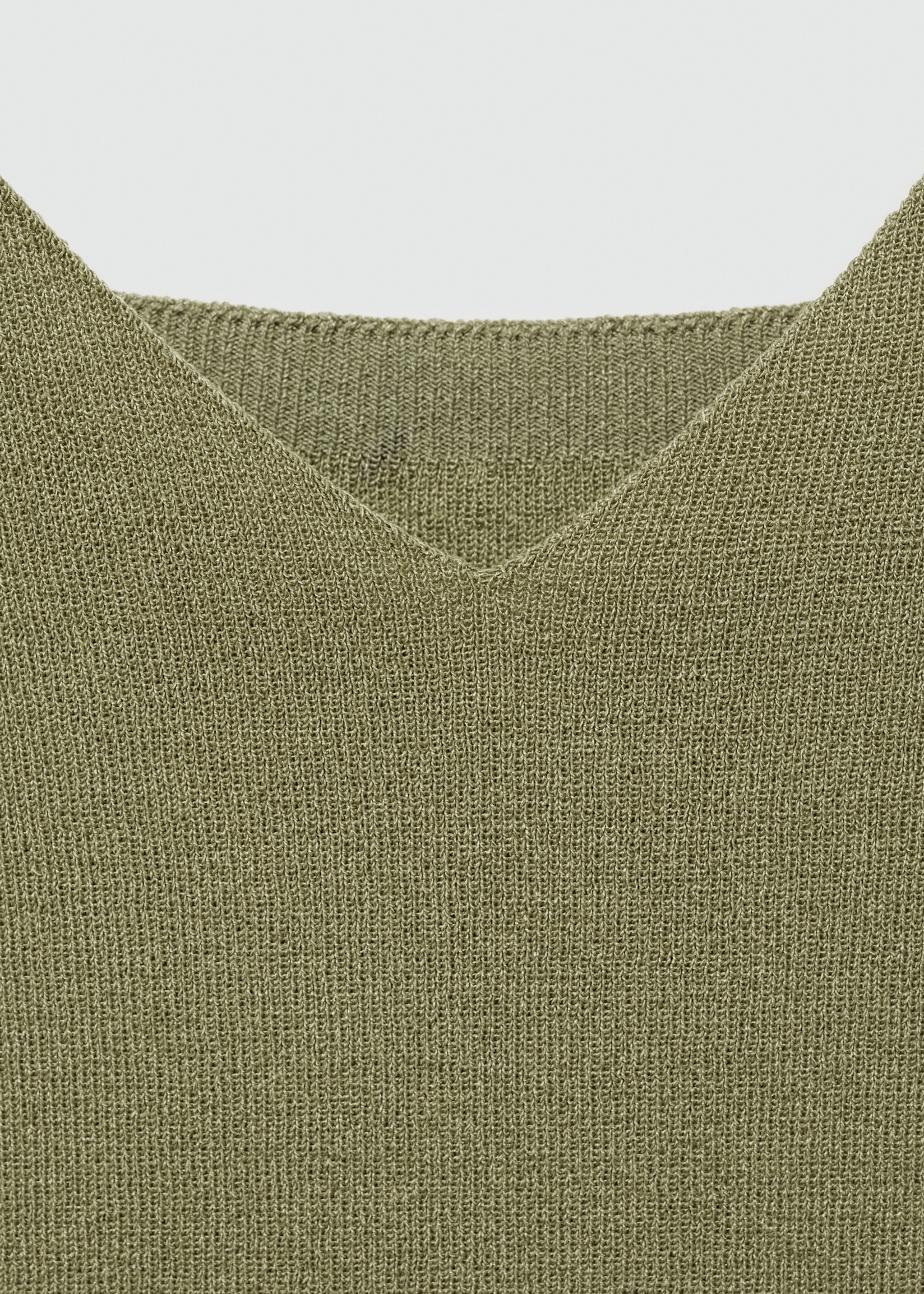 Knitted cropped top - Details of the article 8, Khaki. Ref: 77014792-00.