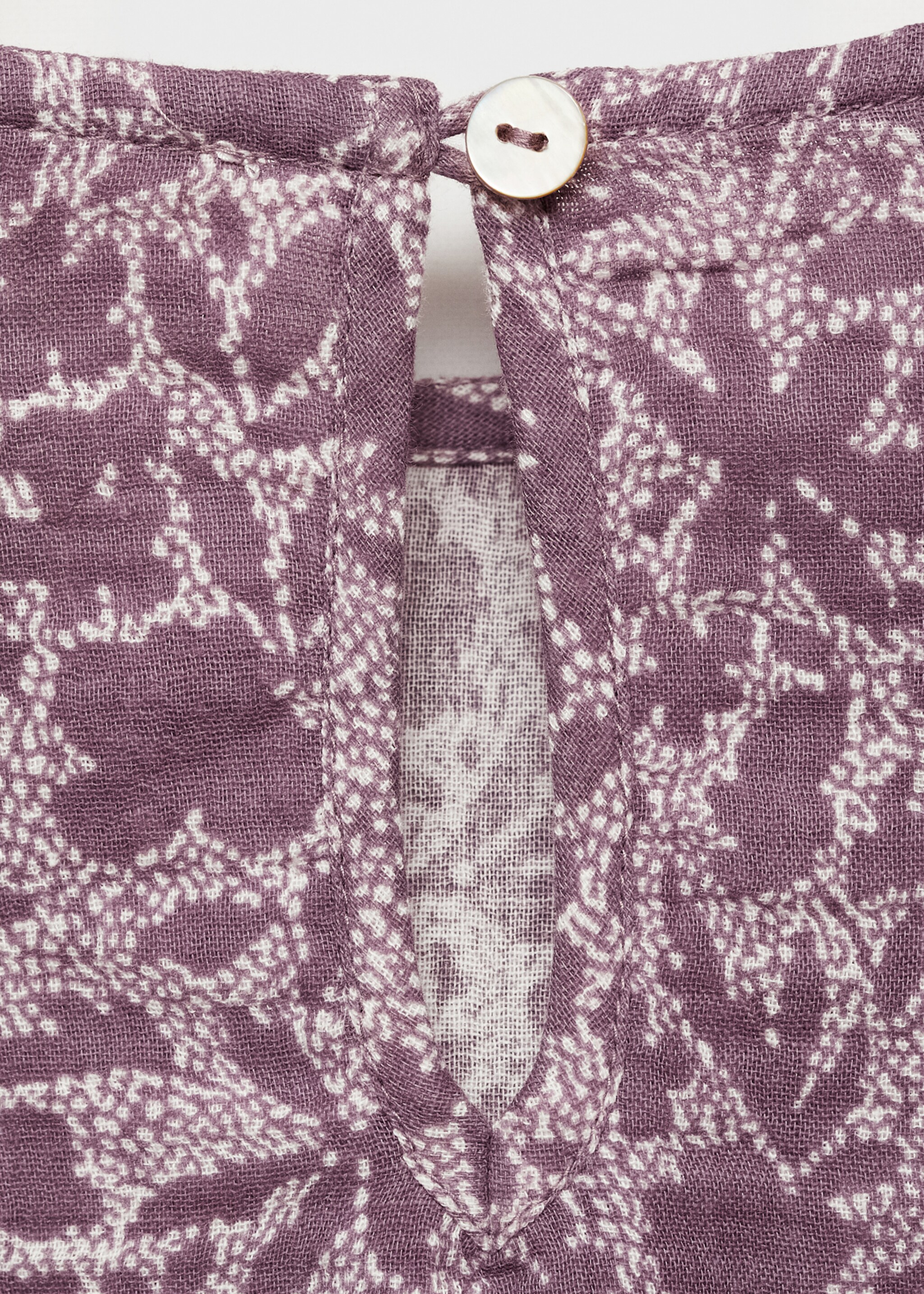 Brusa estampat floral - Detall de l'article 0, Grana. Ref: 77014797-00.