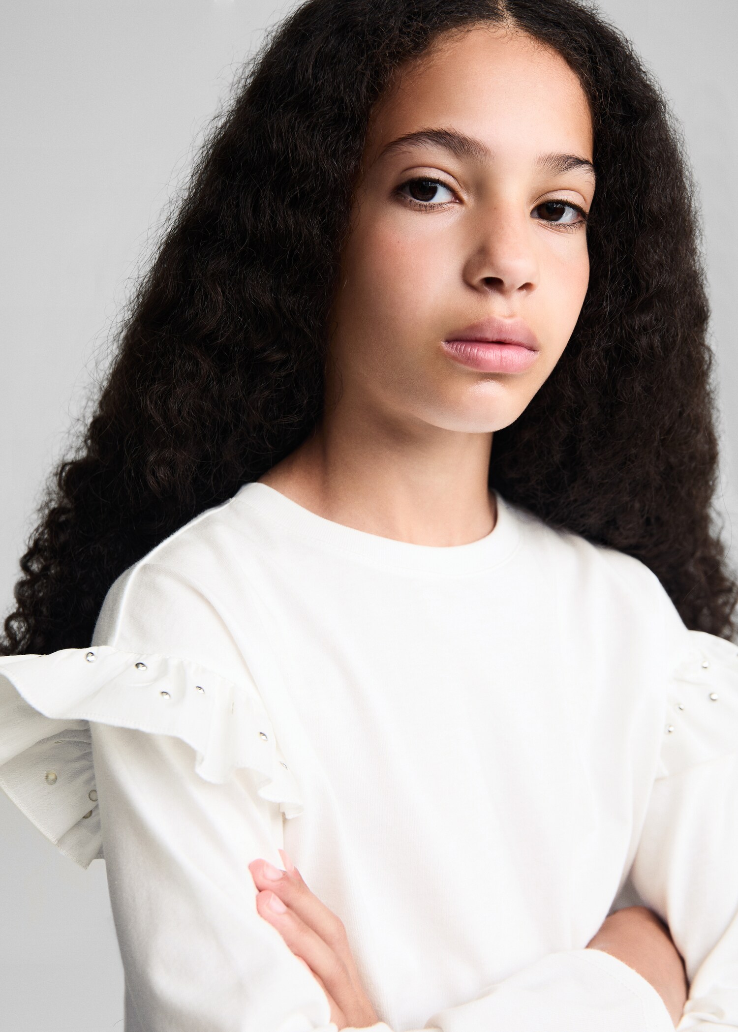 T-shirt with studded ruffles - Details of the article 1