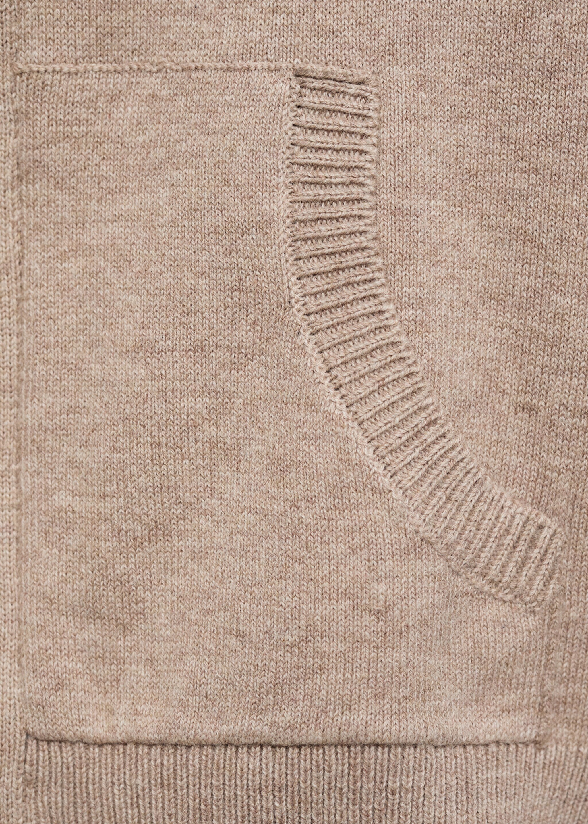 Zipped cardigan - Details of the article 8, Medium Brown. Ref: 77015147-00.