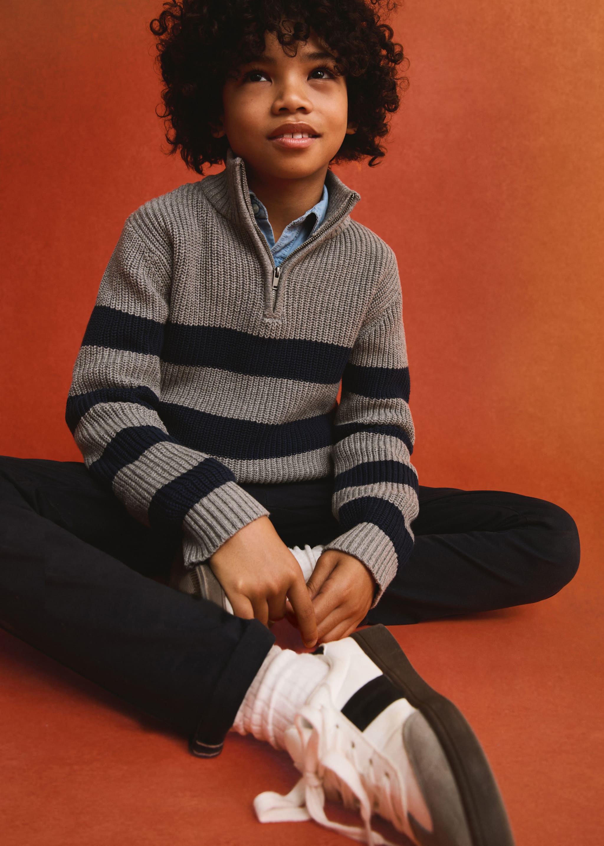 Zip neck jumper - Details of the article 7, Medium Heather Grey. Ref: 77015148-00.