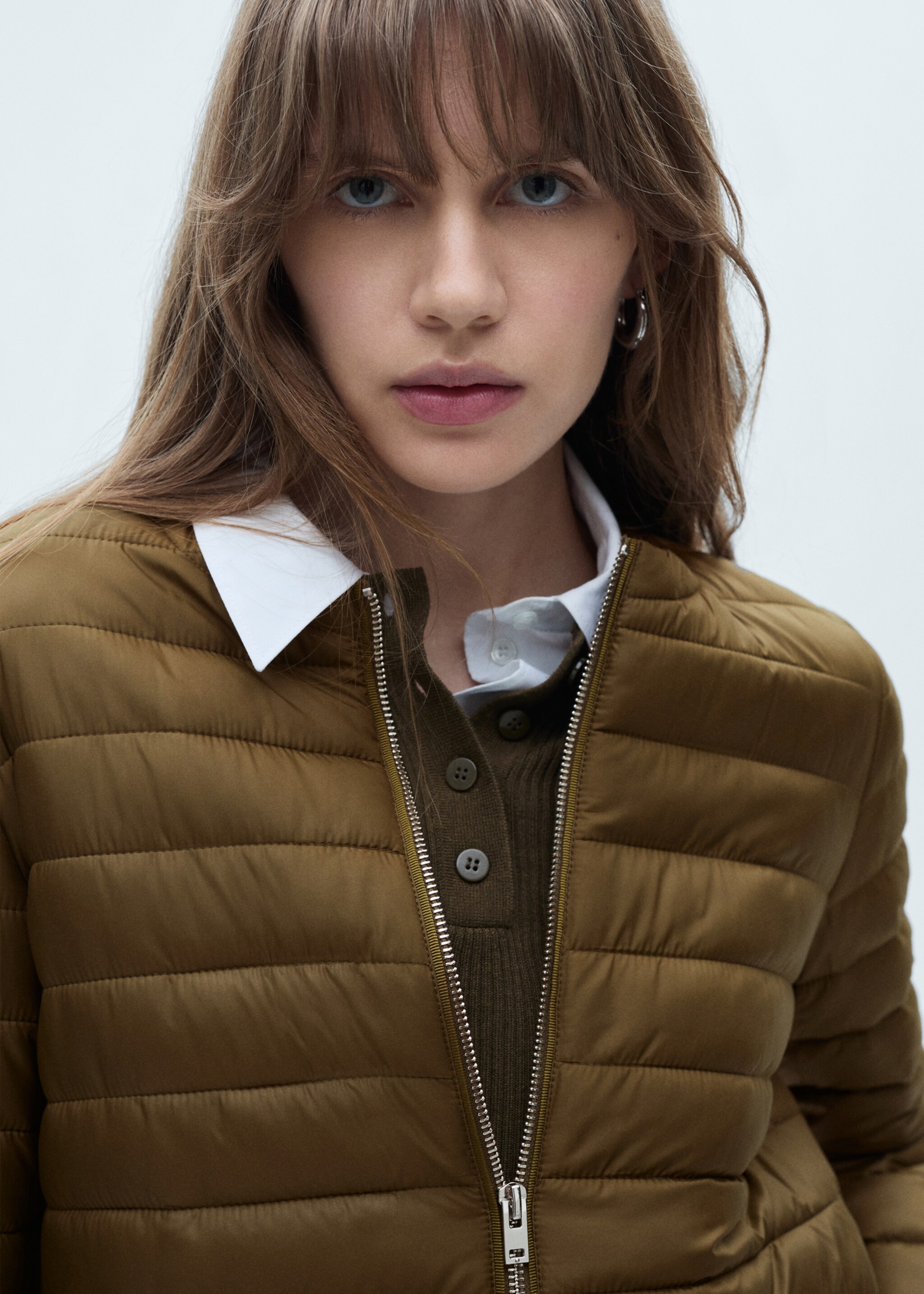Anorak acolchado bolsillos - Detalle del artículo 1, Khaki. Ref: 77015636-00.