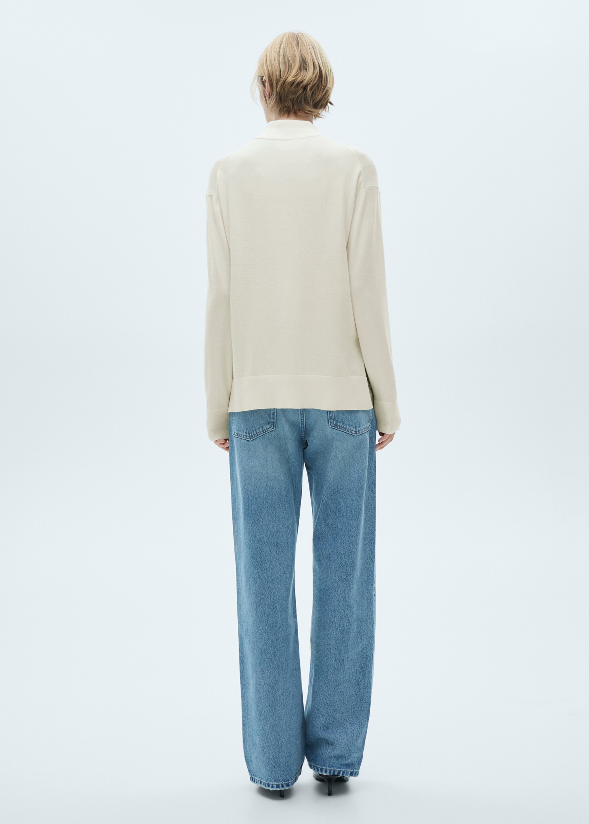 Knitted sweater with perkins neck - Reverse of the article, Ecru. Ref: 77015653-00.