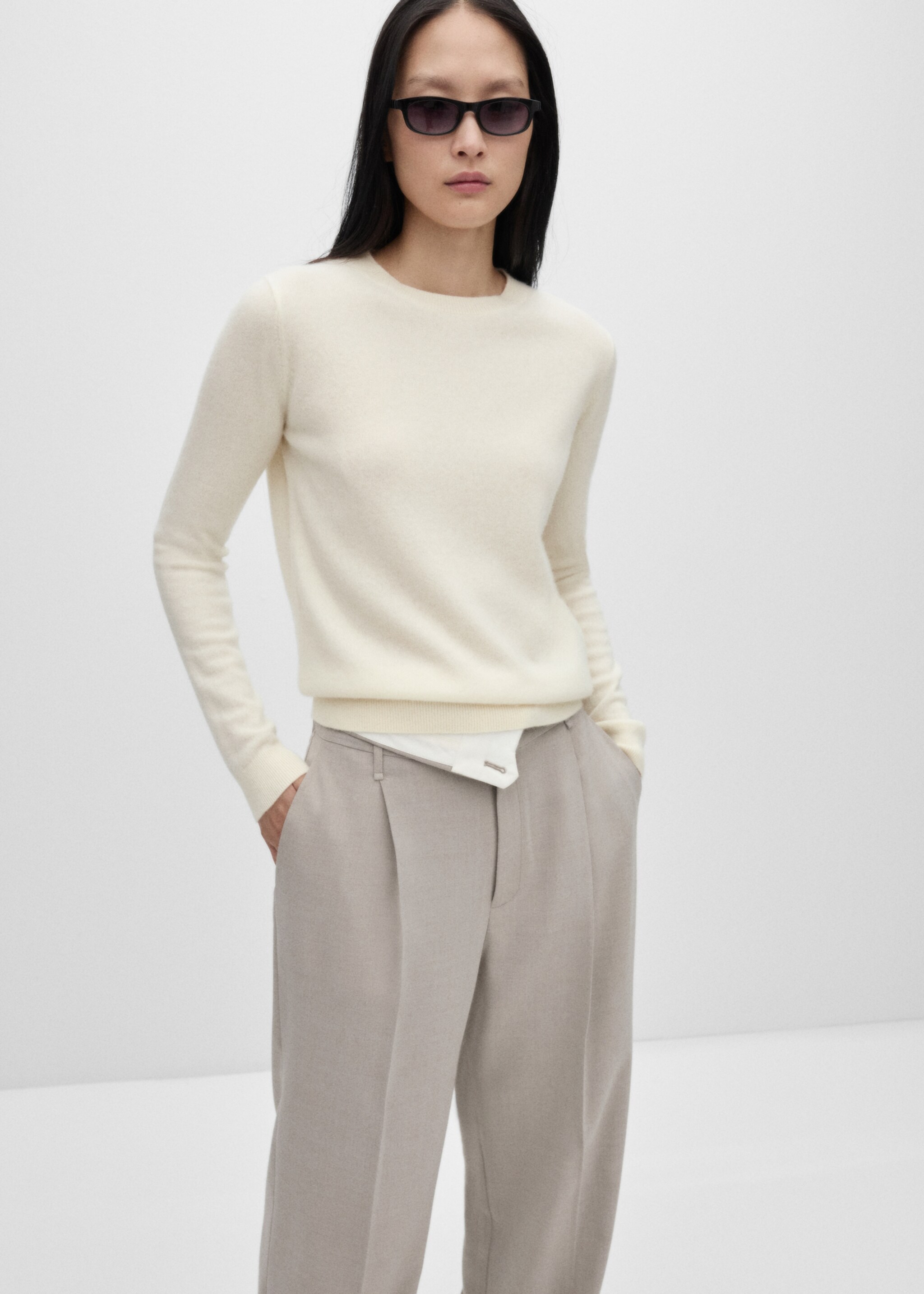 100% cashmere sweater - Medium plane, Ecru. Ref: 77015655-00.