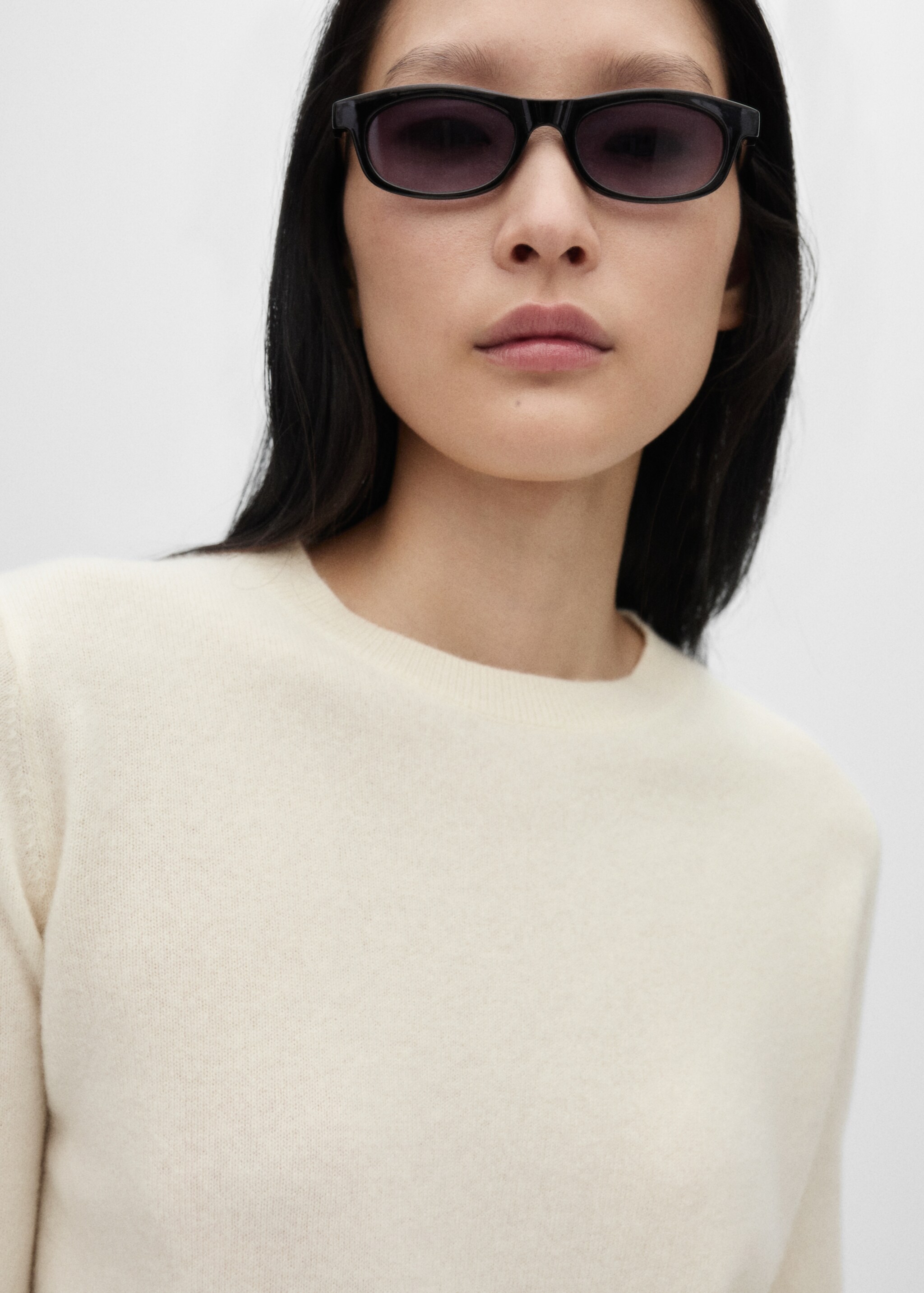 100% cashmere sweater - Details of the article 1, Ecru. Ref: 77015655-00.