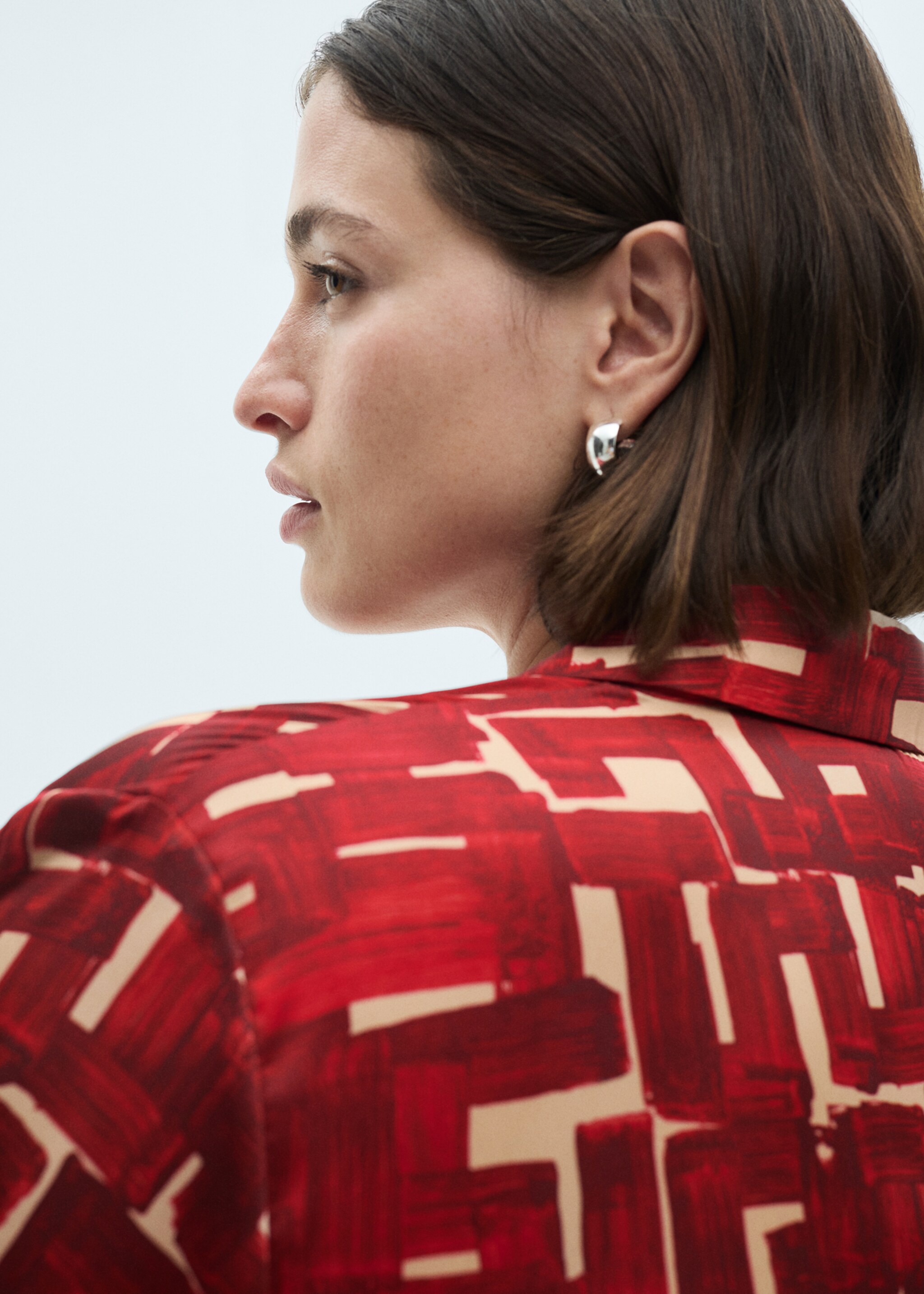 Bedrucktes Hemdkleid - Detail des Artikels 4, Granatrot. Ref: 77015673-00.