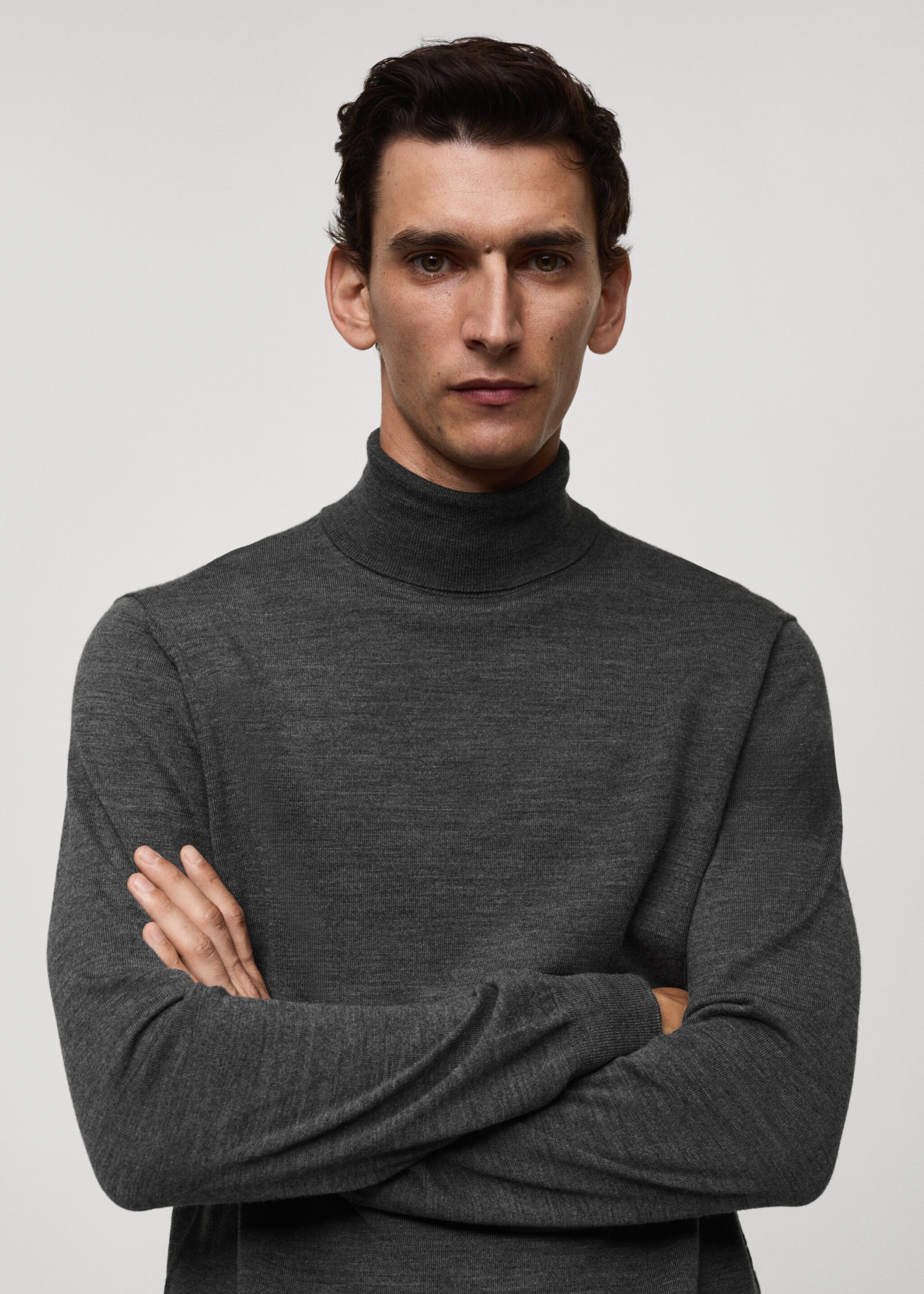 Rollkragenpullover aus 100 % Merinowolle - Detail des Artikels 1, Dunkelgrau meliert. Ref: 77015977-00.