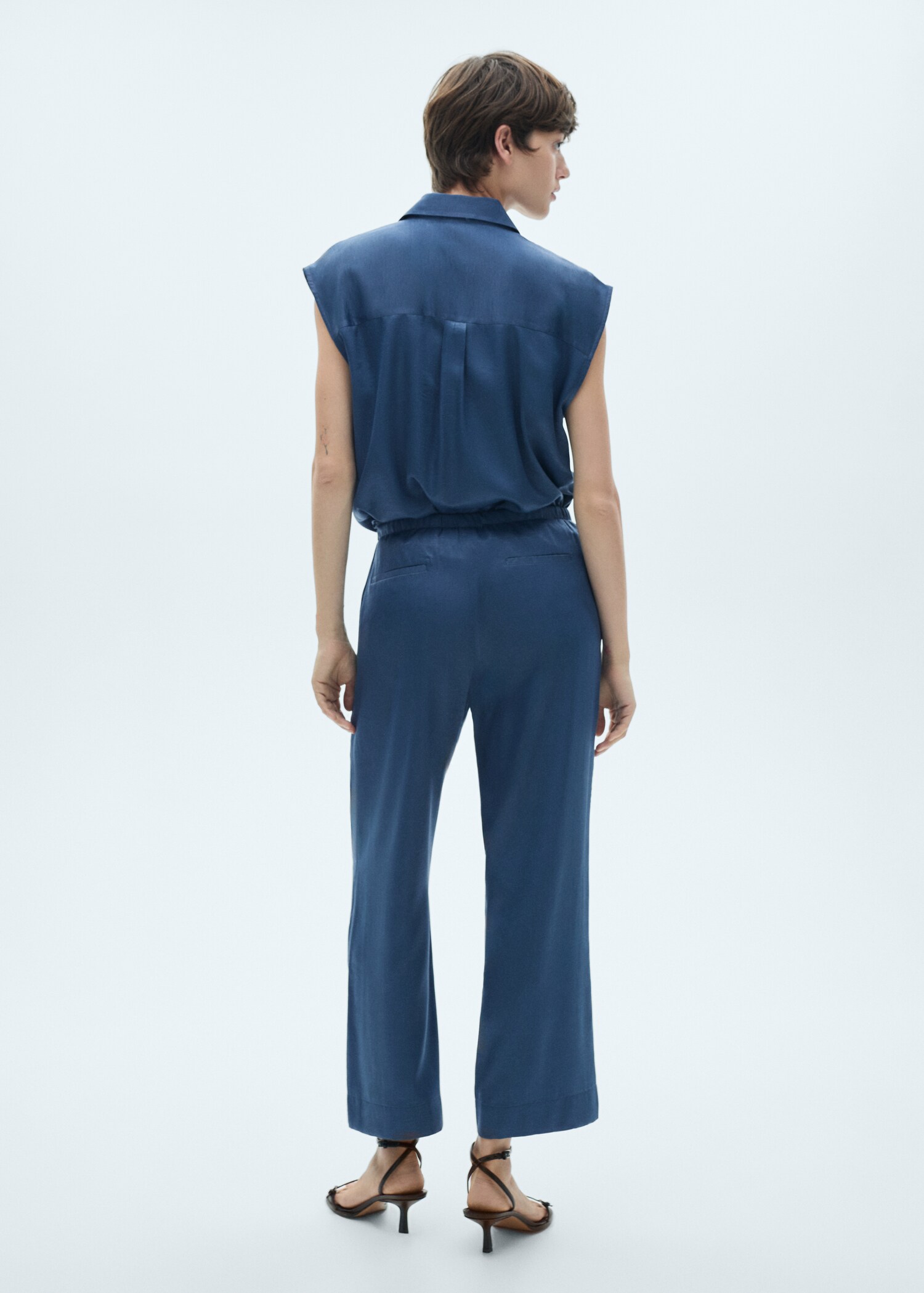 Satin crop trousers - Reverse of the article