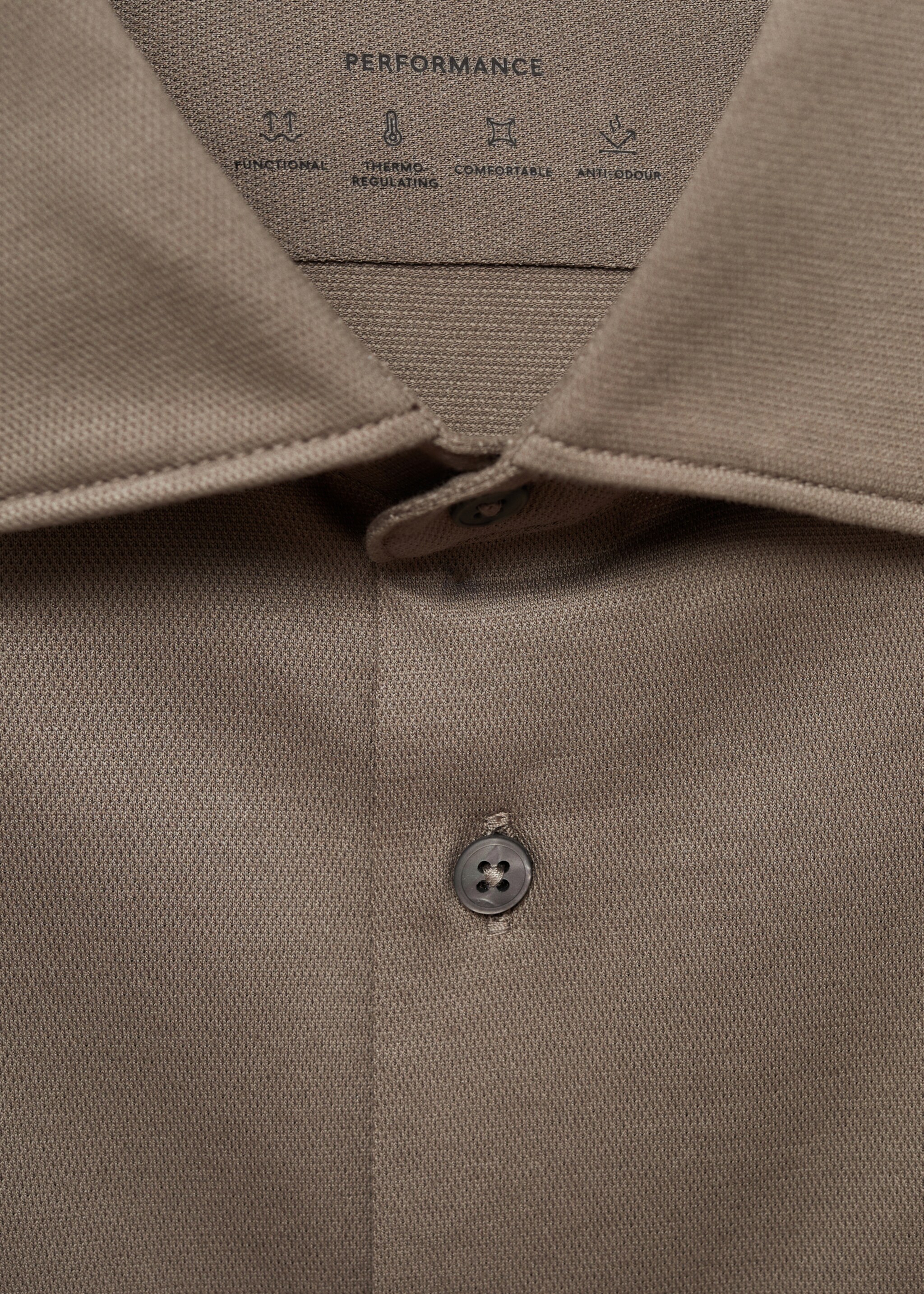 Crease-resistant regular-fit shirt - Details of the article 8, Medium Brown. Ref: 77015984-00.