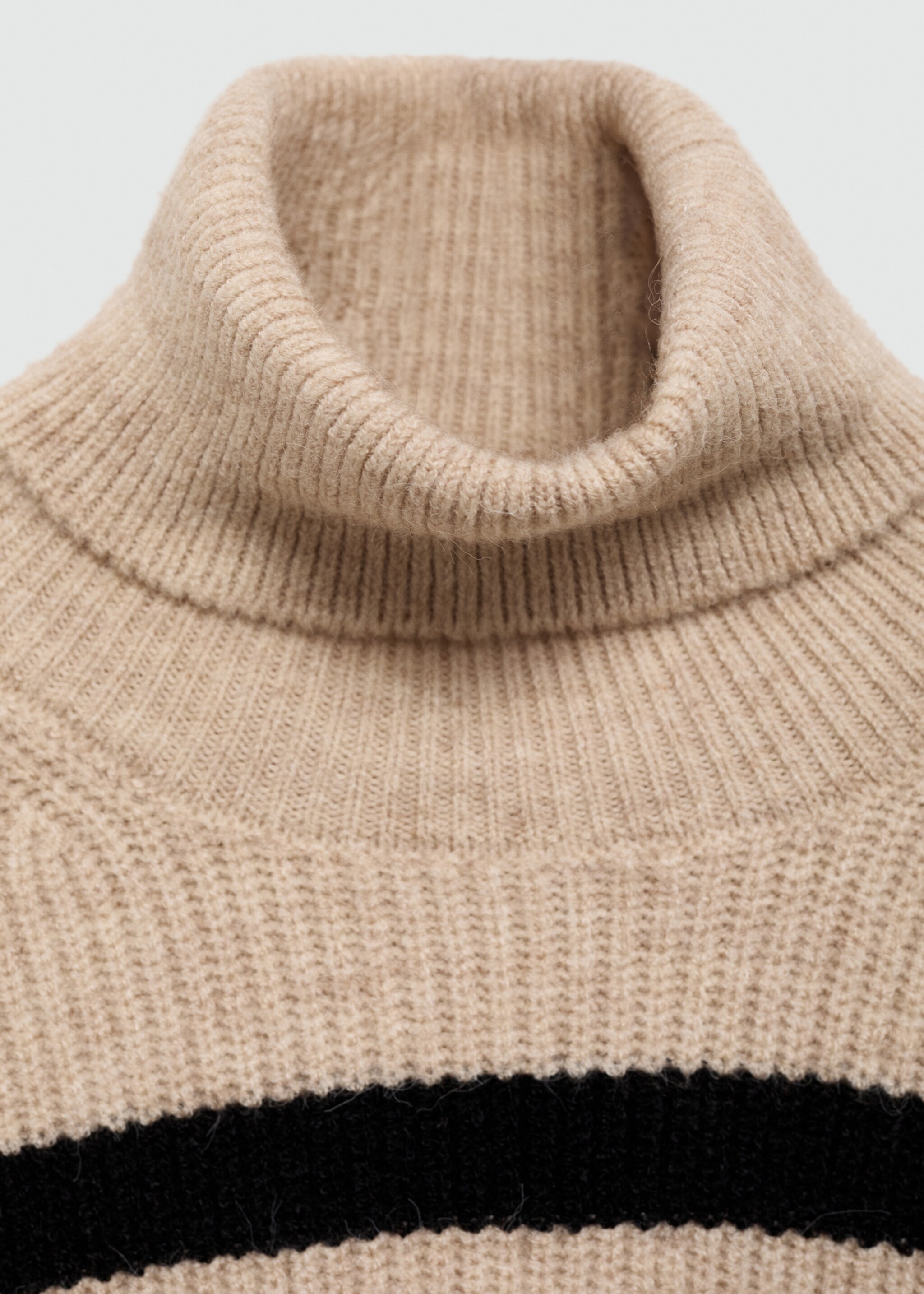 Stand-collar striped sweater - Details of the article 8, Sand. Ref: 77015989-00.