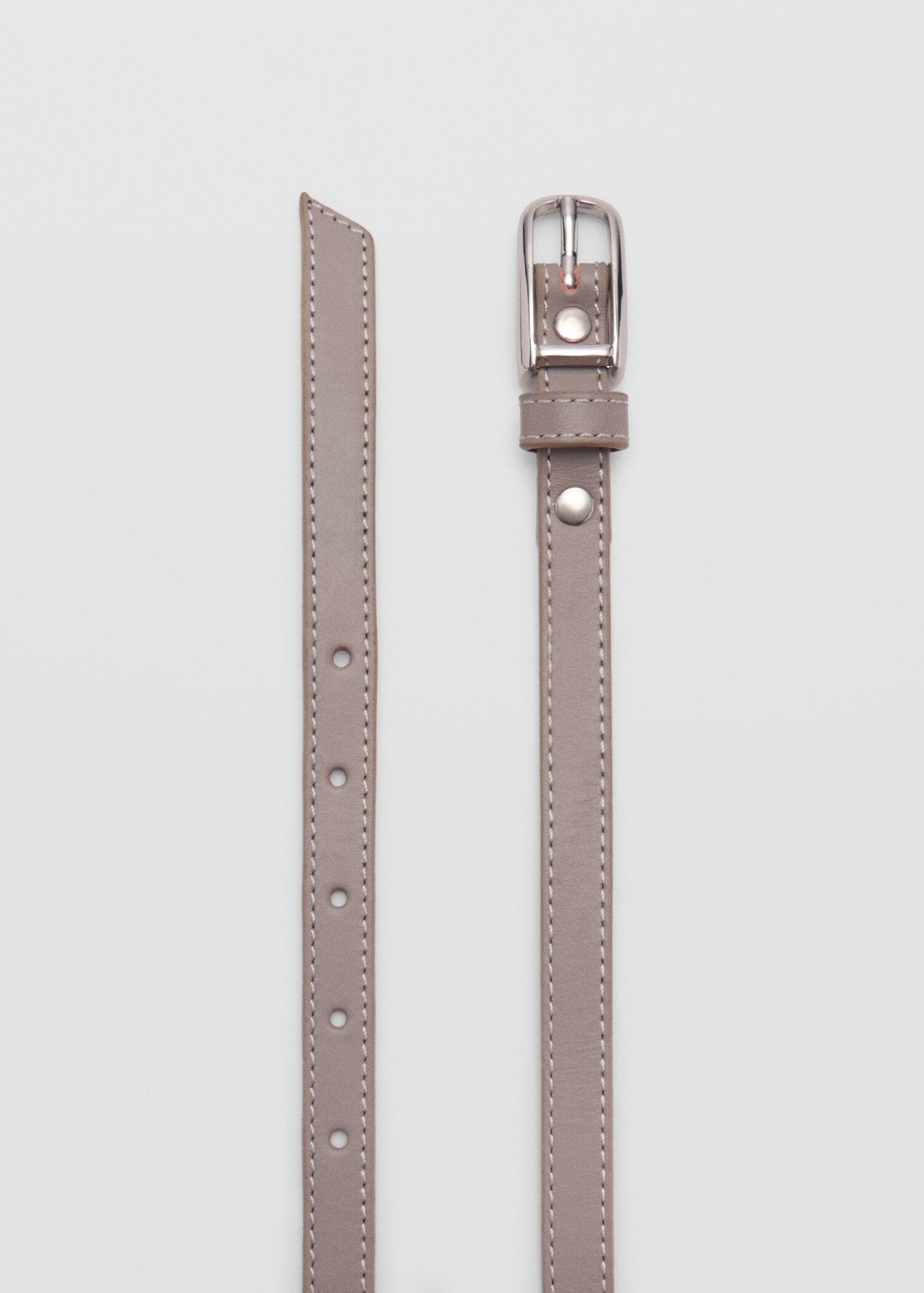 Leather skinny belt - Details of the article 1
