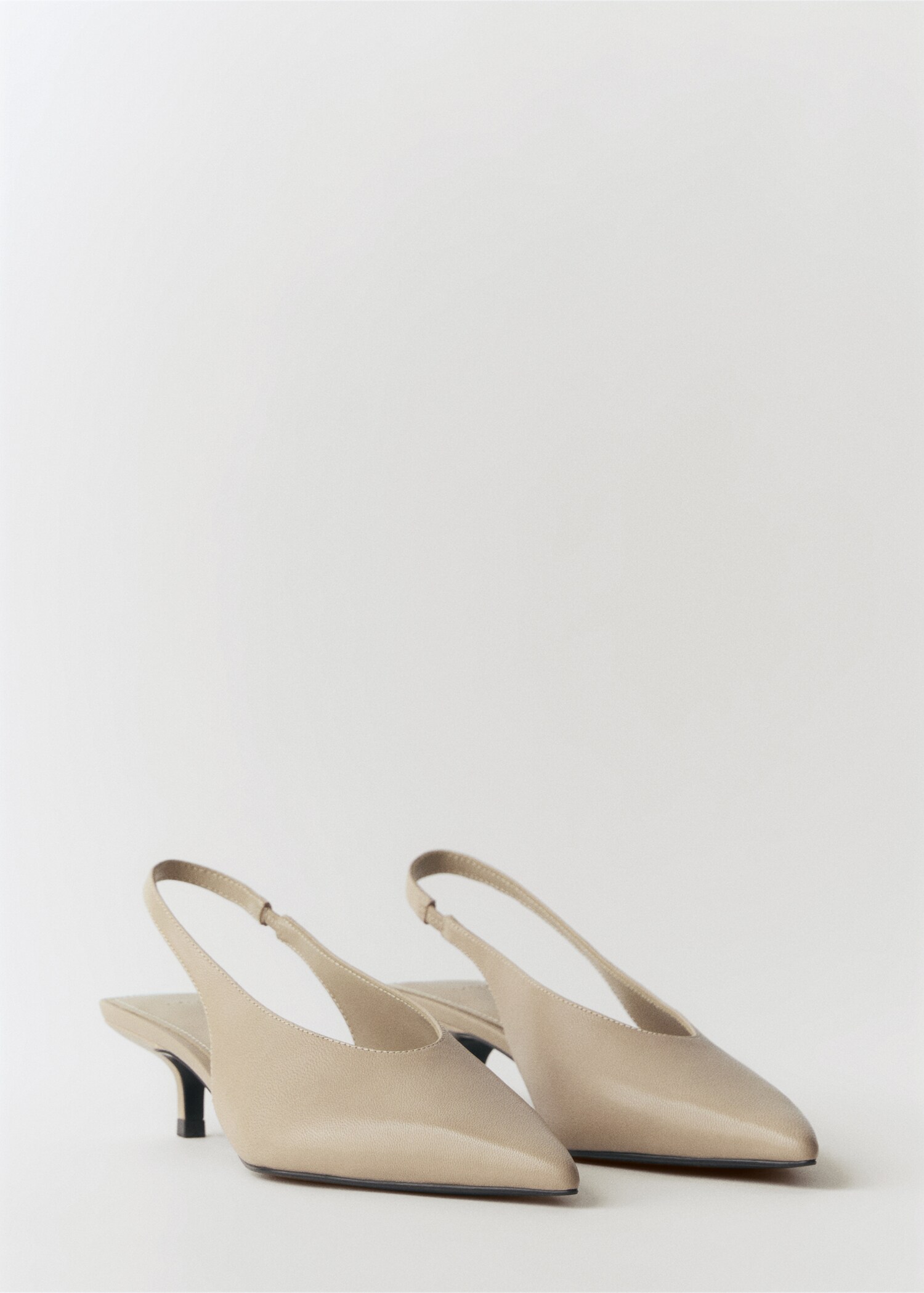 Kitten-heel leather shoes - Medium plane