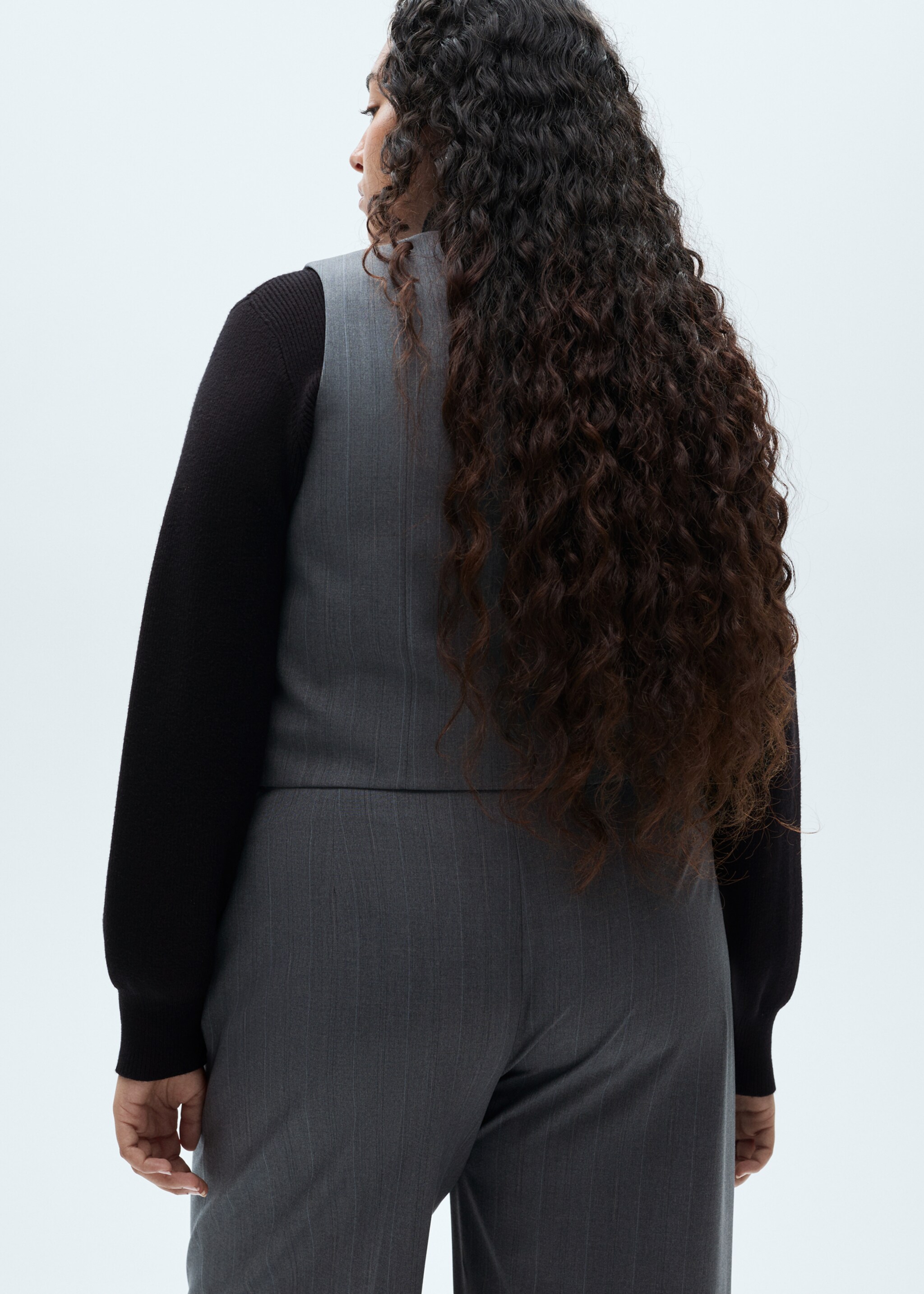 Pantalón traje raya diplomática - Detalle del artículo 4, Gris. Ref: 77016728-00.