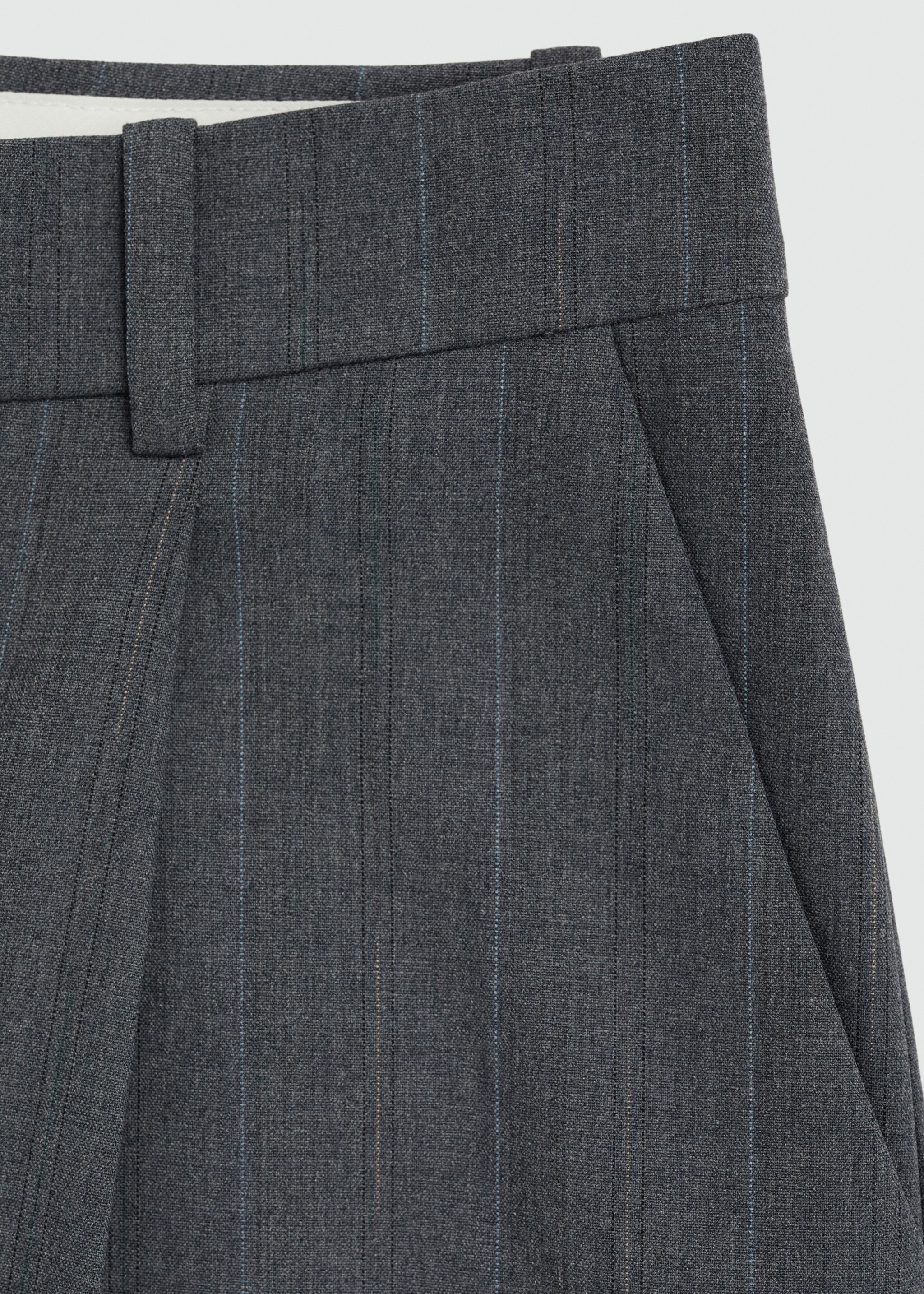 Pantalón traje raya diplomática - Detalle del artículo 8, Gris. Ref: 77016728-00.